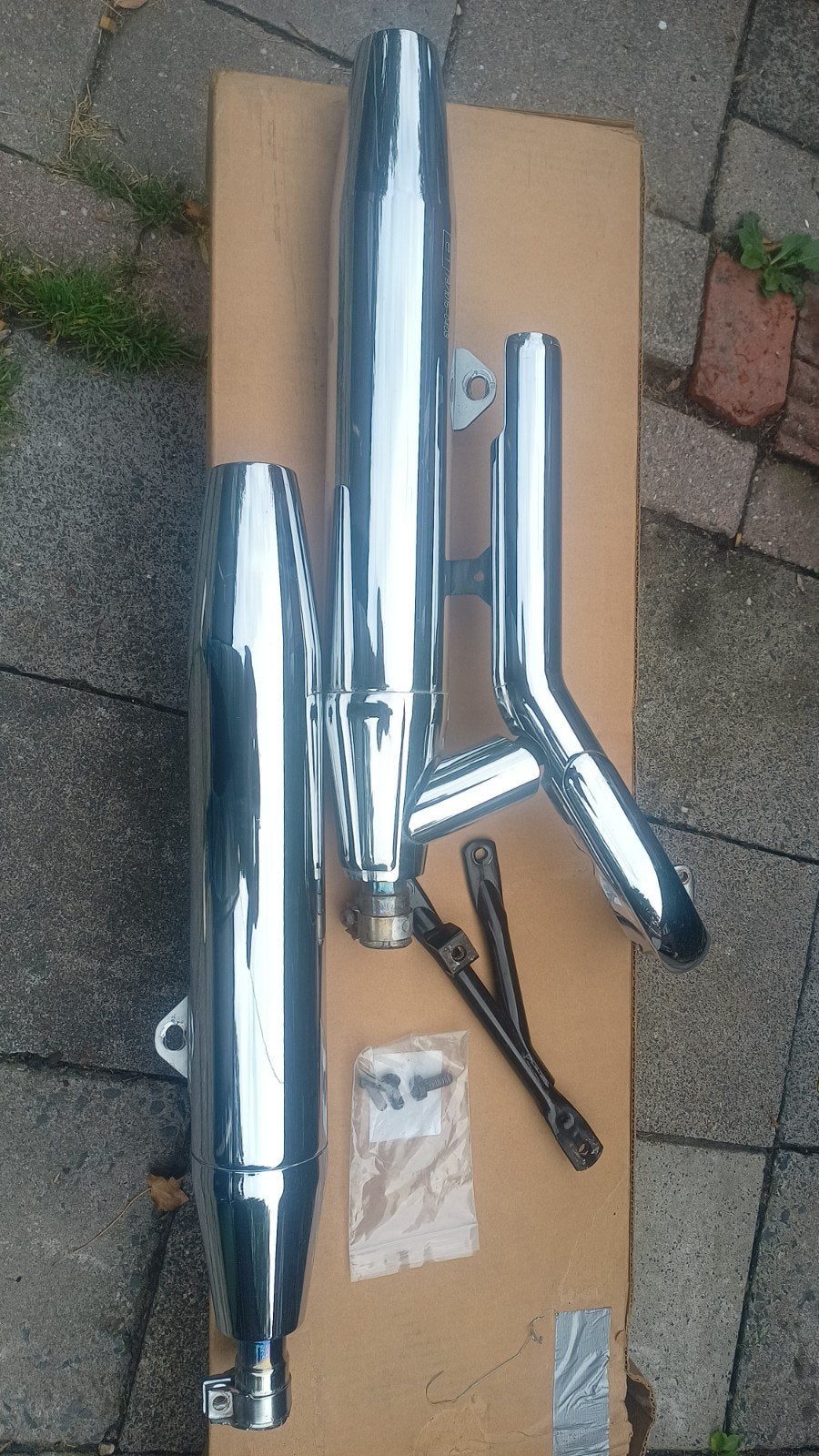 Uitlaatdempers origineel Yamaha Dragstar 650., Ophalen, Nieuw