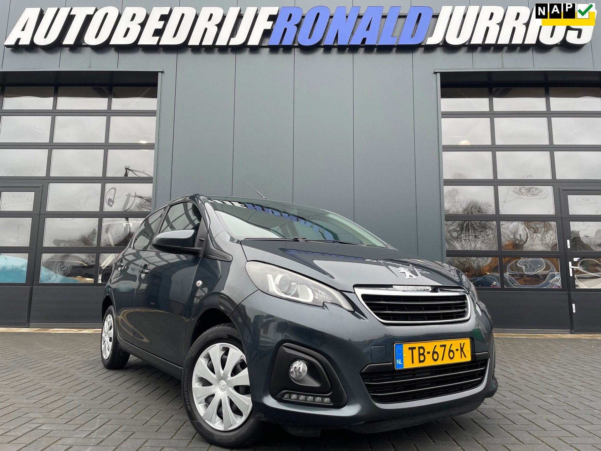 Peugeot 108 1.0 e-VTi Active NLAuto/Airco/Bluetooth/Elc.Pakk, Voorwielaandrijving, Stof, Gebruikt, 4 stoelen
