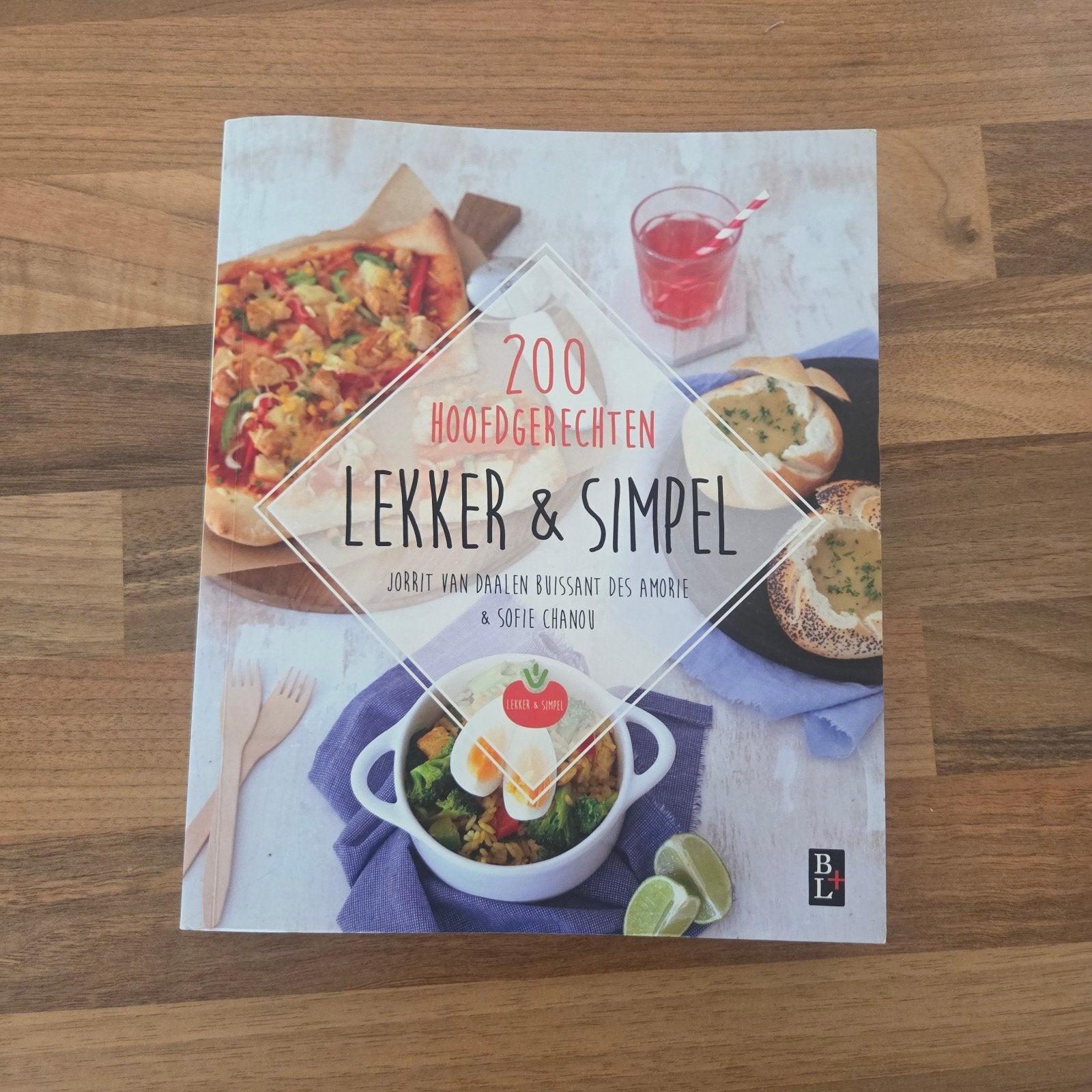 Lekker & simpel, Boeken, Kookboeken, Gelezen, Hoofdgerechten, Sofie Chanou; Jorrit van Daalen Buissant des Amorie, Ophalen of Verzenden