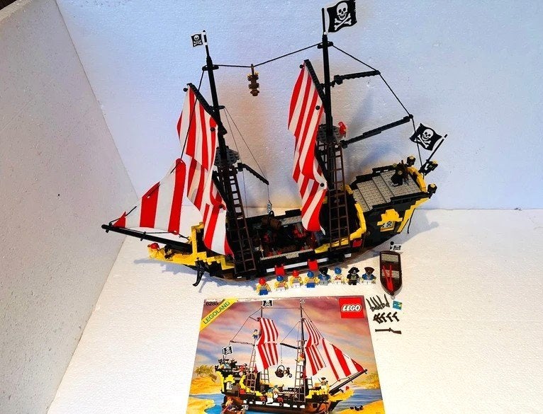 lego 6285 Black Seas Barracuda (Dark Shark), Compleet, Gebruikt, Lego, Complete set