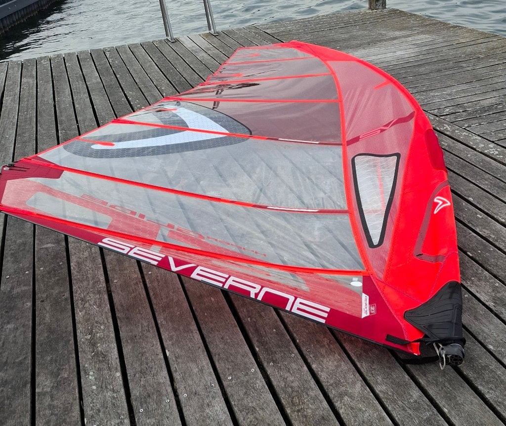 Severne HGO windsurf zeil, Watersport en Boten, Windsurfen, Ophalen, 250 tot 300 cm, Zo goed als nieuw, Geschikt voor foilen