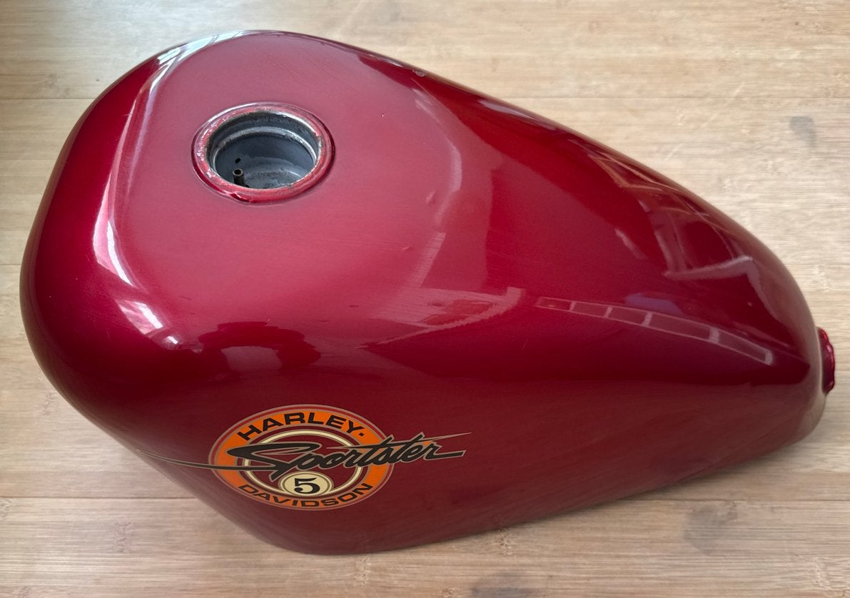 Originele Harley-Davidson Sportster Peanut Tank 2.25 GL, Motoren, Onderdelen | Harley-Davidson, Verzenden, Gebruikt