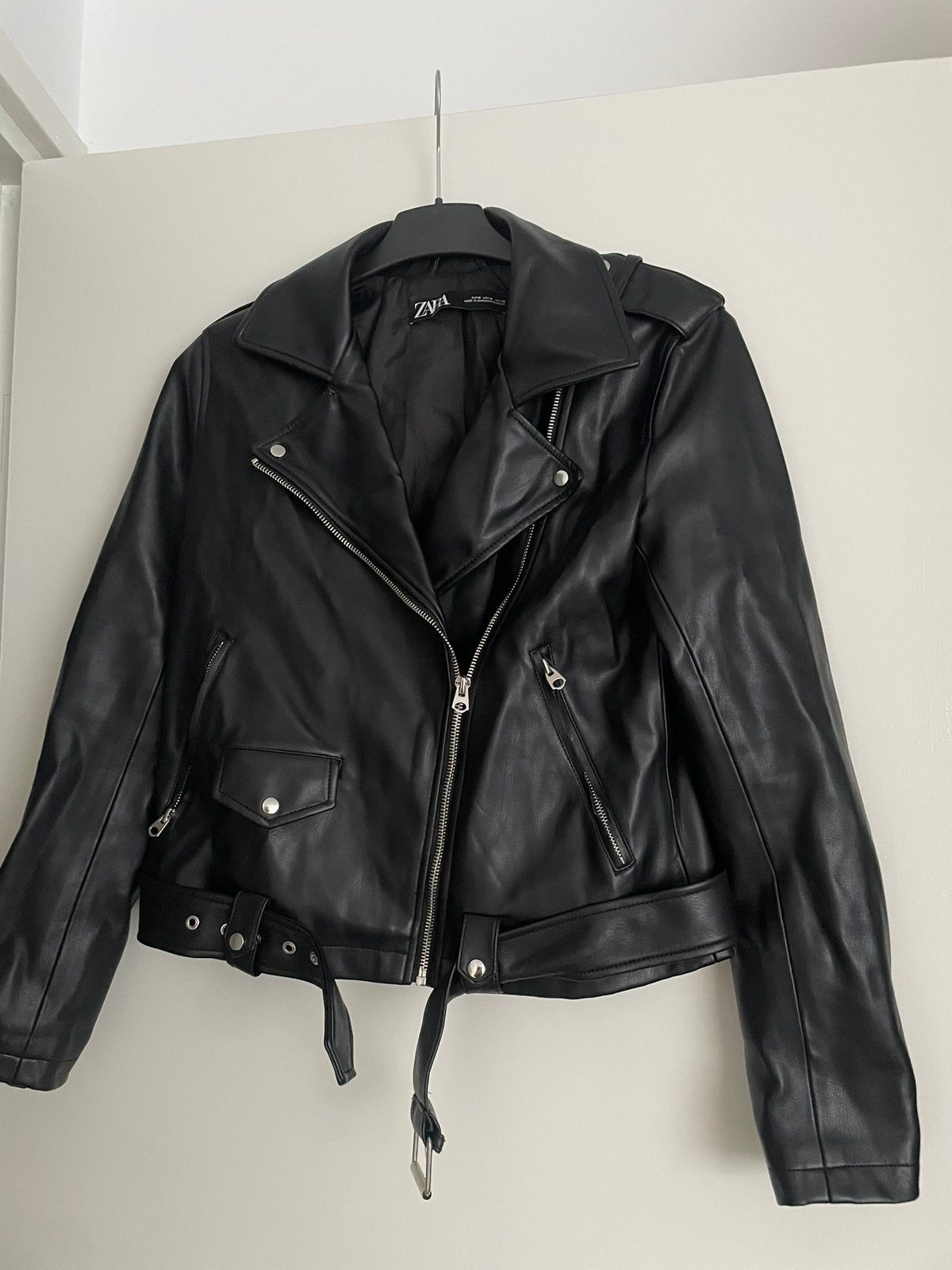 Jack in leerlook Zara, Ophalen, Zo goed als nieuw, Maat 38/40 (M), Zwart