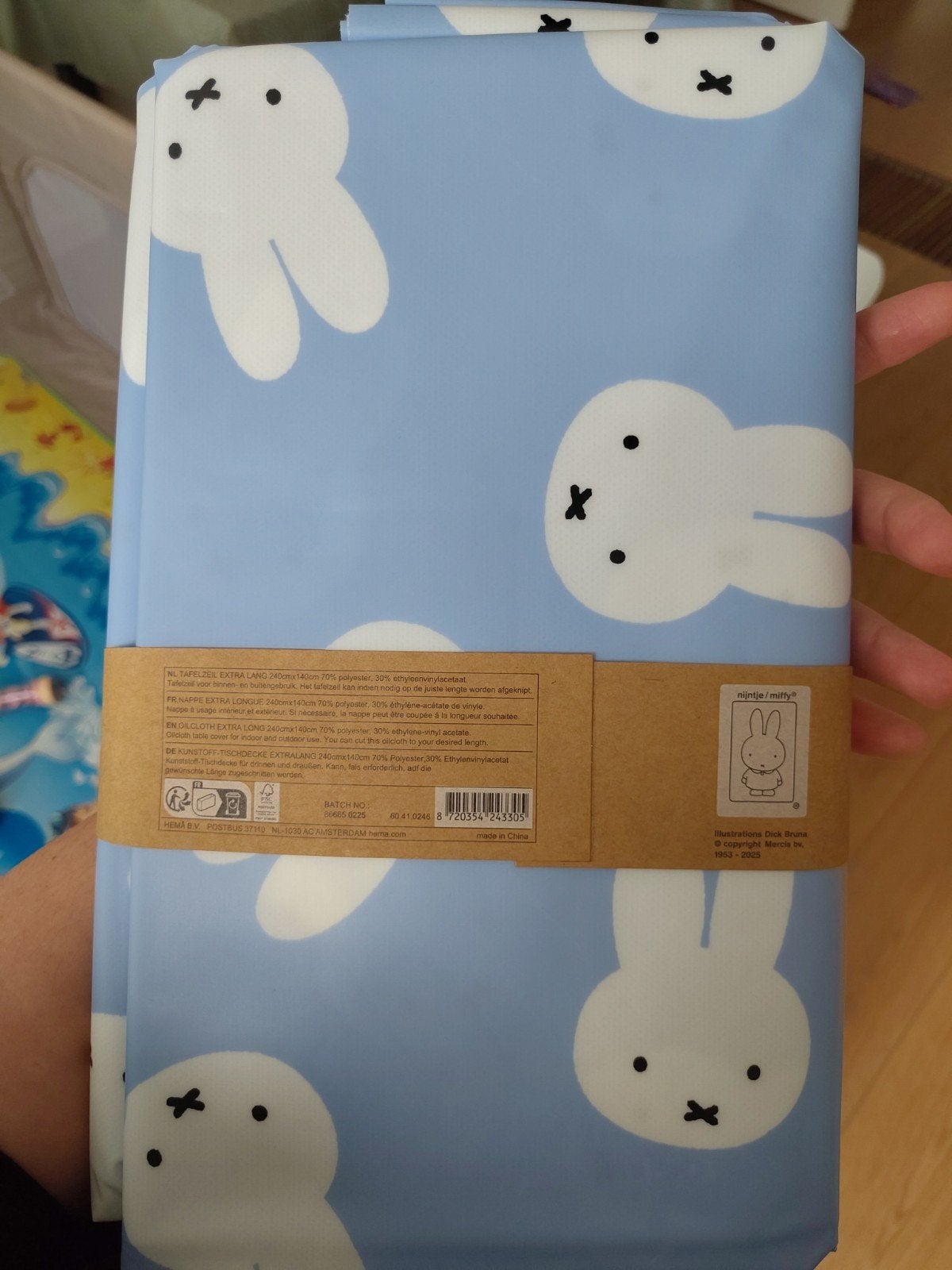 Nieuw Miffy Tafelzeil 140x200 cm - Ideaal voor Feestjes!, Nieuw, Ophalen of Verzenden, Meerkleurig, Tafelzeil