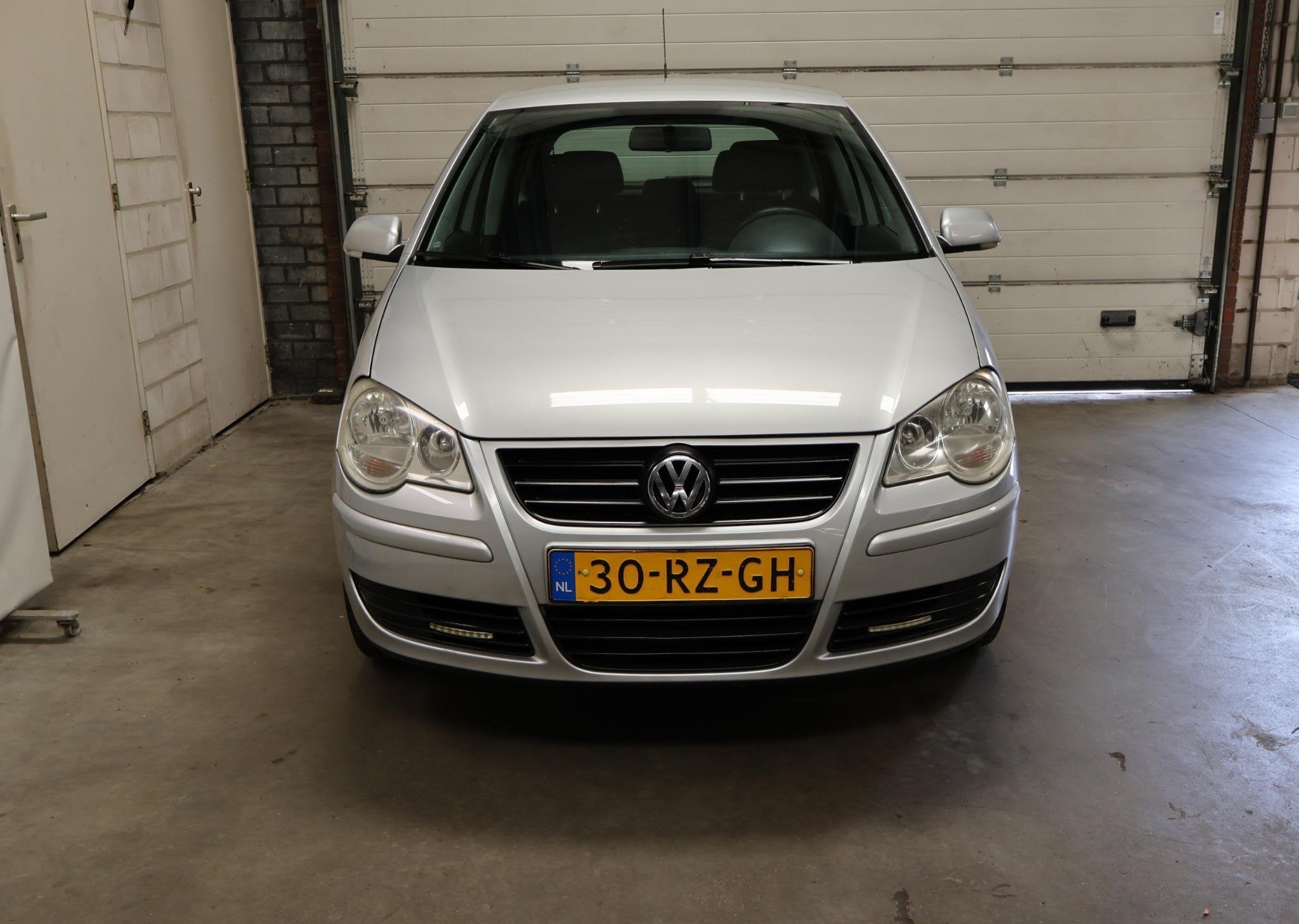 Volkswagen Polo 1.2-12V Optive NAP Airco 07-27 APK, Voorwielaandrijving, Stof, Zwart, 540 kg