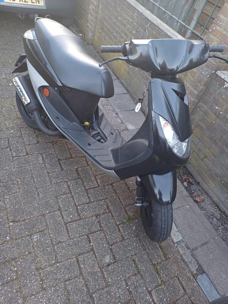 Peugeot Vivacity 50cc Zwart Brommer met Snel Uitlaatje, Ophalen of Verzenden, Gebruikt, Tweetakt, Peugeot