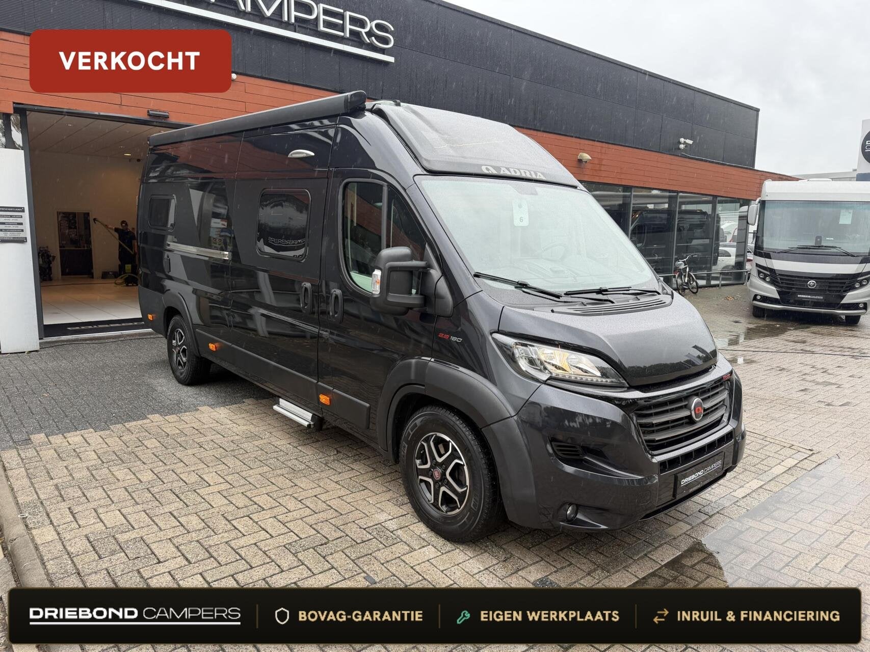 Adria 640 SGX Twin Supreme 9T-Automaat Lithium Omvormer Zonn, Automaat, 6 tot 7 meter, Bedrijf, Elektrische ramen