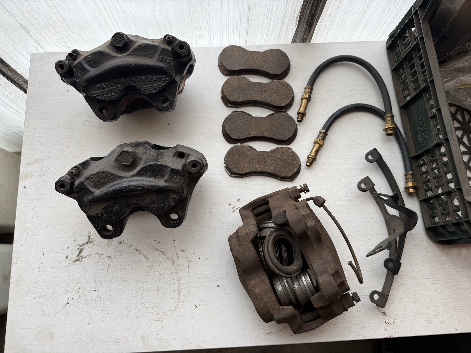 Vier-zuiger remklauwen voor eind '60er Mopar B-body, Ophalen, Gebruikt, Amerikaanse onderdelen