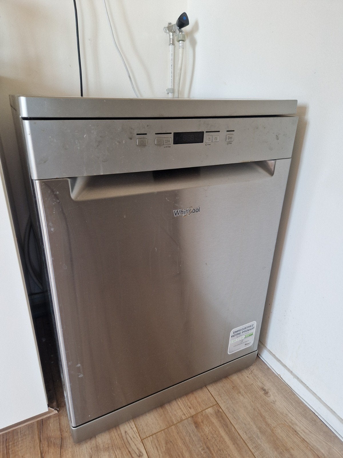 Whirlpool vaatwasser - Vrijstaand, zilverkleurig, Witgoed en Apparatuur, Vaatwasmachines, Ophalen, Gebruikt, 60 cm of meer, 85 tot 90 cm