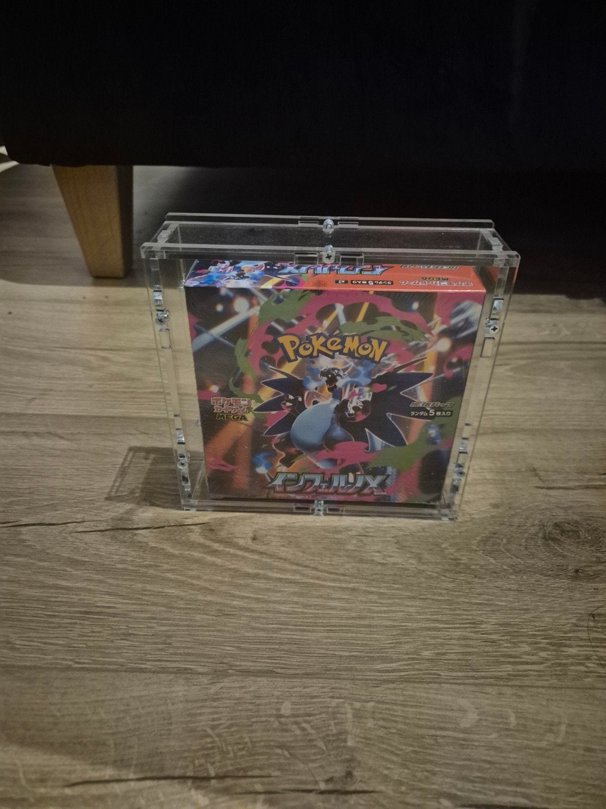 Pokémon Boosterbox  inferno x, Ophalen