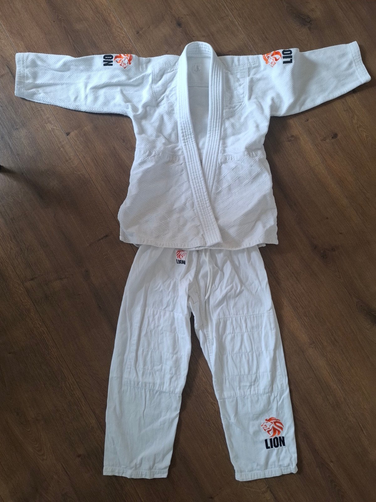 Judopak (Lion) Maat 140, Maat XS of kleiner, Judo, Vechtsportpak, Ophalen of Verzenden