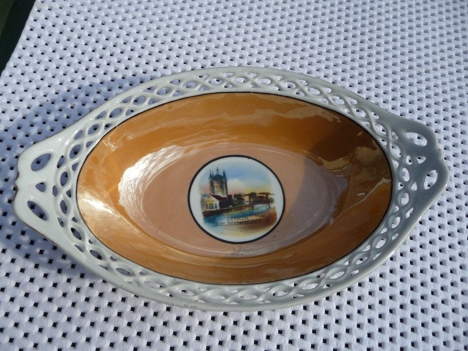 Gr porseleinen schaal v Zierikzee 26 x16cm open kant,VINTAGE, Verzenden