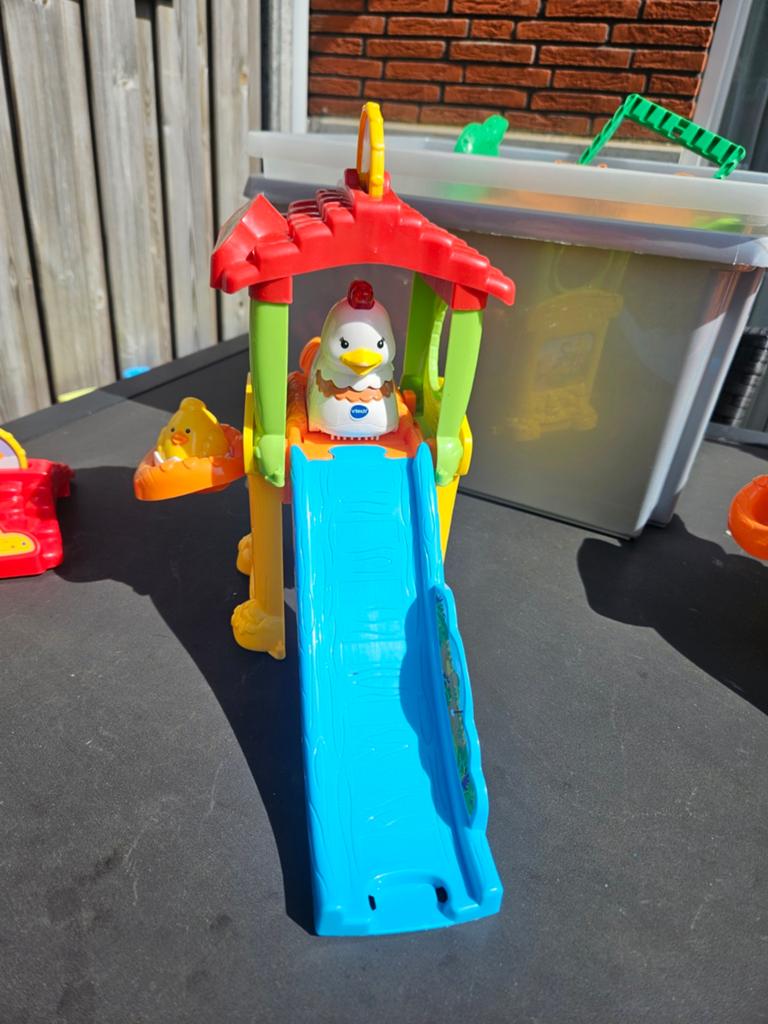 Zoef zoef kippenhok, Ophalen, 2 tot 4 jaar