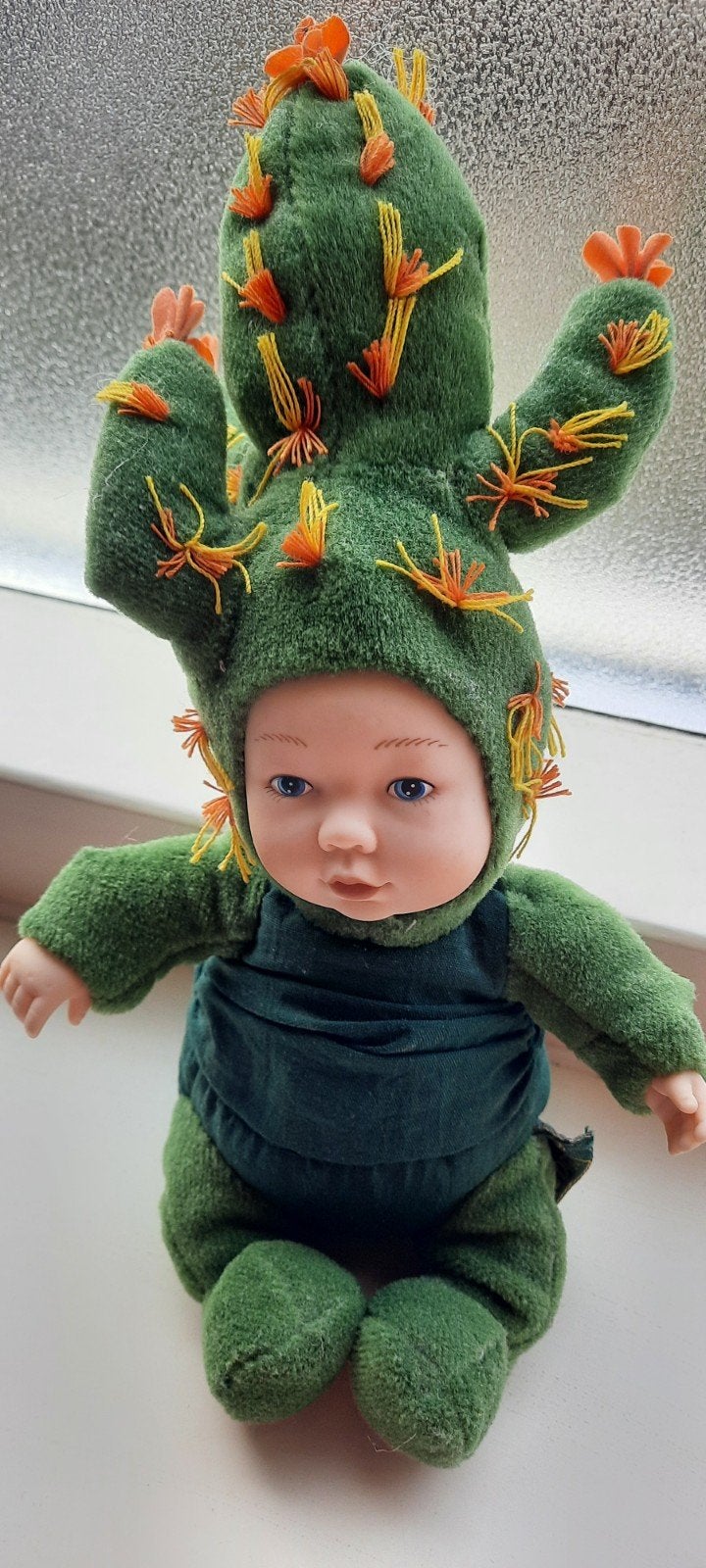 Anne Geddes Babypop in Cactus Kostuum, Verzamelen, Poppen, Ophalen of Verzenden, Zo goed als nieuw, Babypop