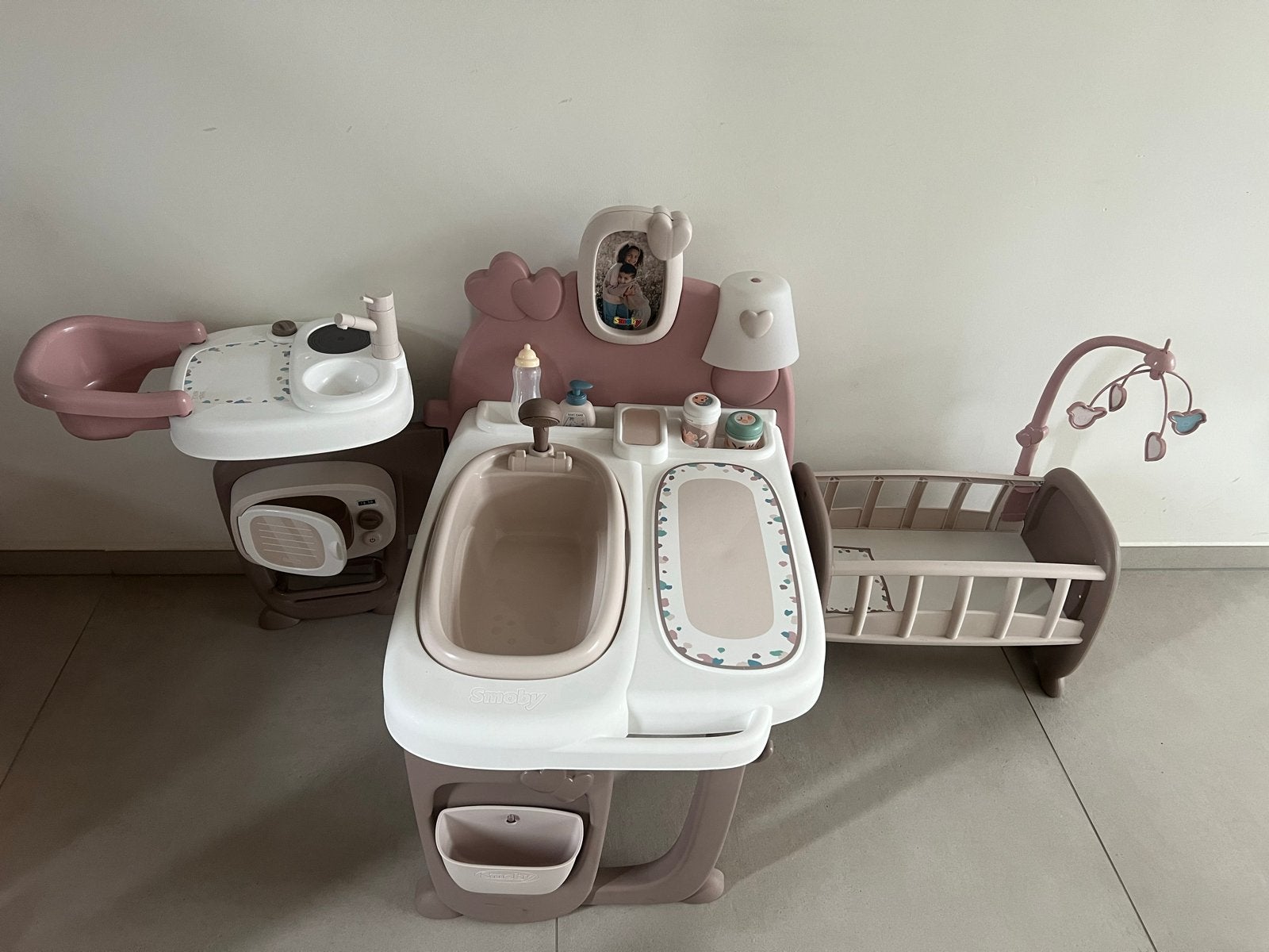 Smoby Baby Nurse Poppenverzorgingscentrum met Wieg, Ophalen of Verzenden, Gebruikt, Overige typen
