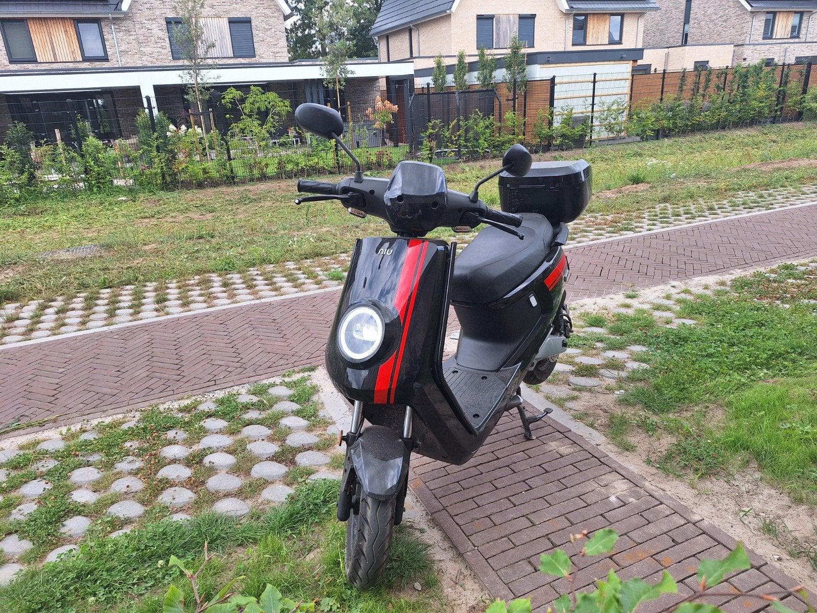 NIU MQI+ Sport - Blauw Kenteken - Elektrische Scooter, Fietsen en Brommers, Snorfietsen en Snorscooters, Ophalen, Gebruikt, Elektrisch