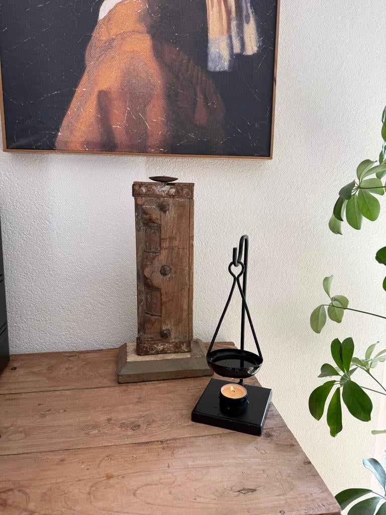 Unieke Houten Kandelaar uit India - Handgemaakt, Antiek en Kunst, Antiek | Kandelaars, Ophalen of Verzenden, Overige materialen