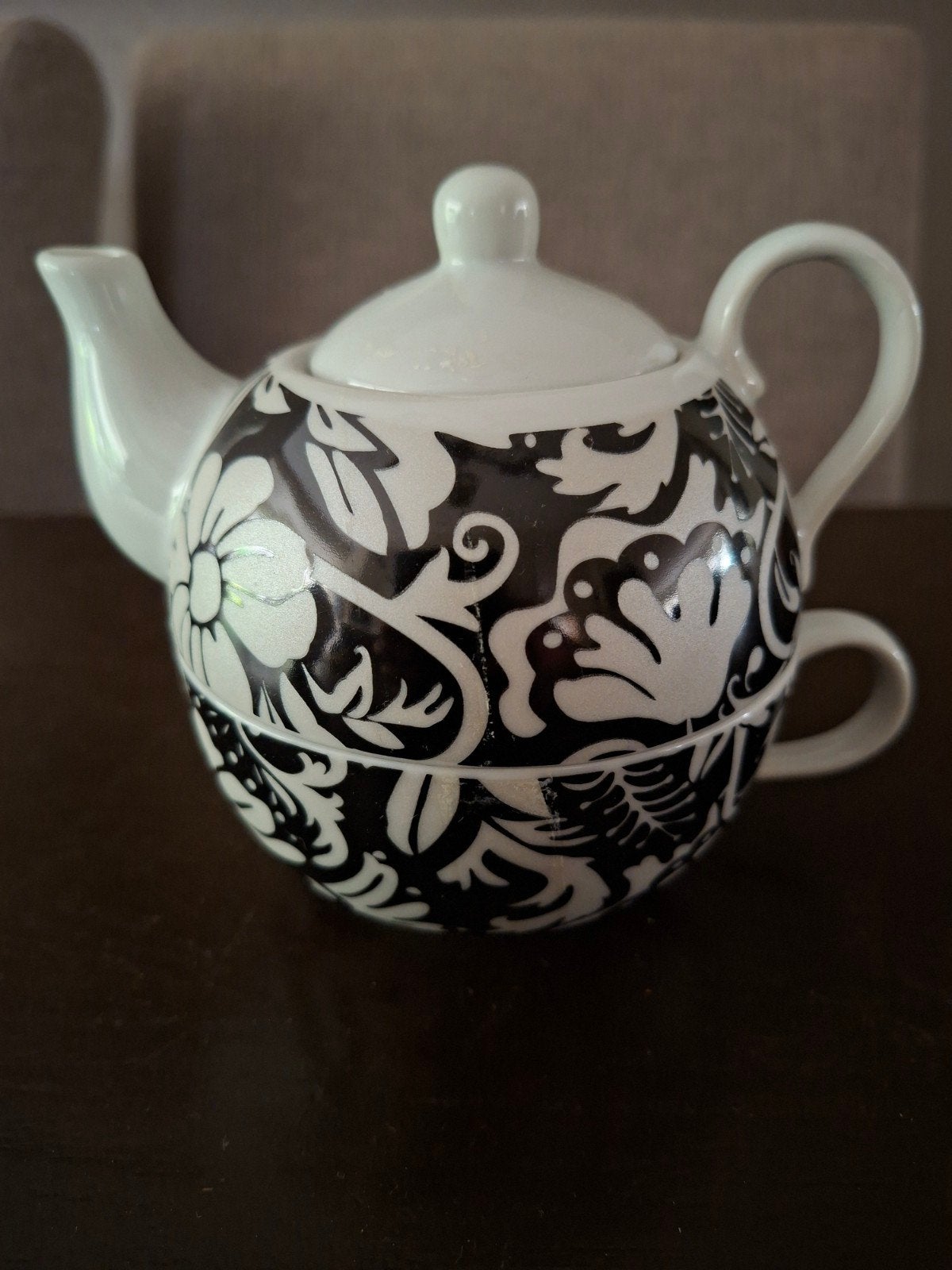 Cosy & Trendy theepot met kopje - Zwart/Wit bloemmotief, Ophalen of Verzenden