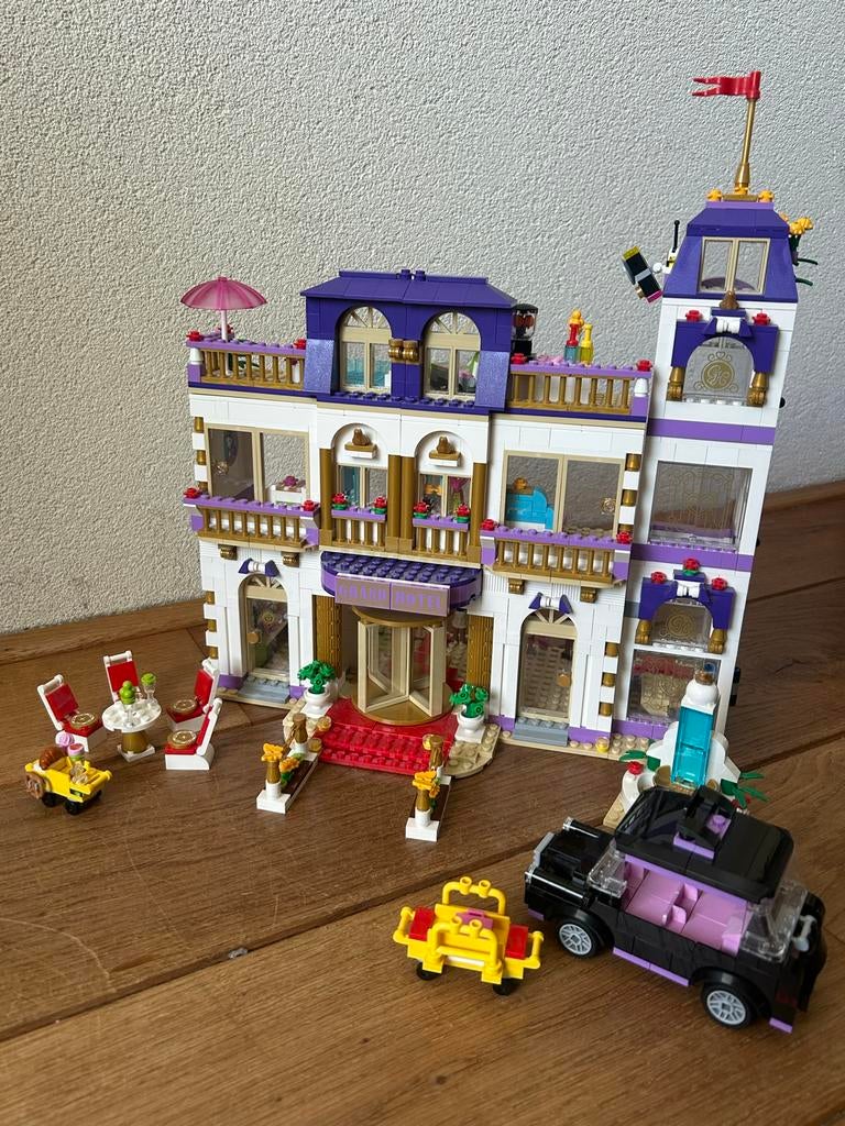 Lego Friends Heartlake Grand Hotel (41101) - Compleet!, Kinderen en Baby's, Speelgoed | Duplo en Lego, Ophalen, Lego, Friends