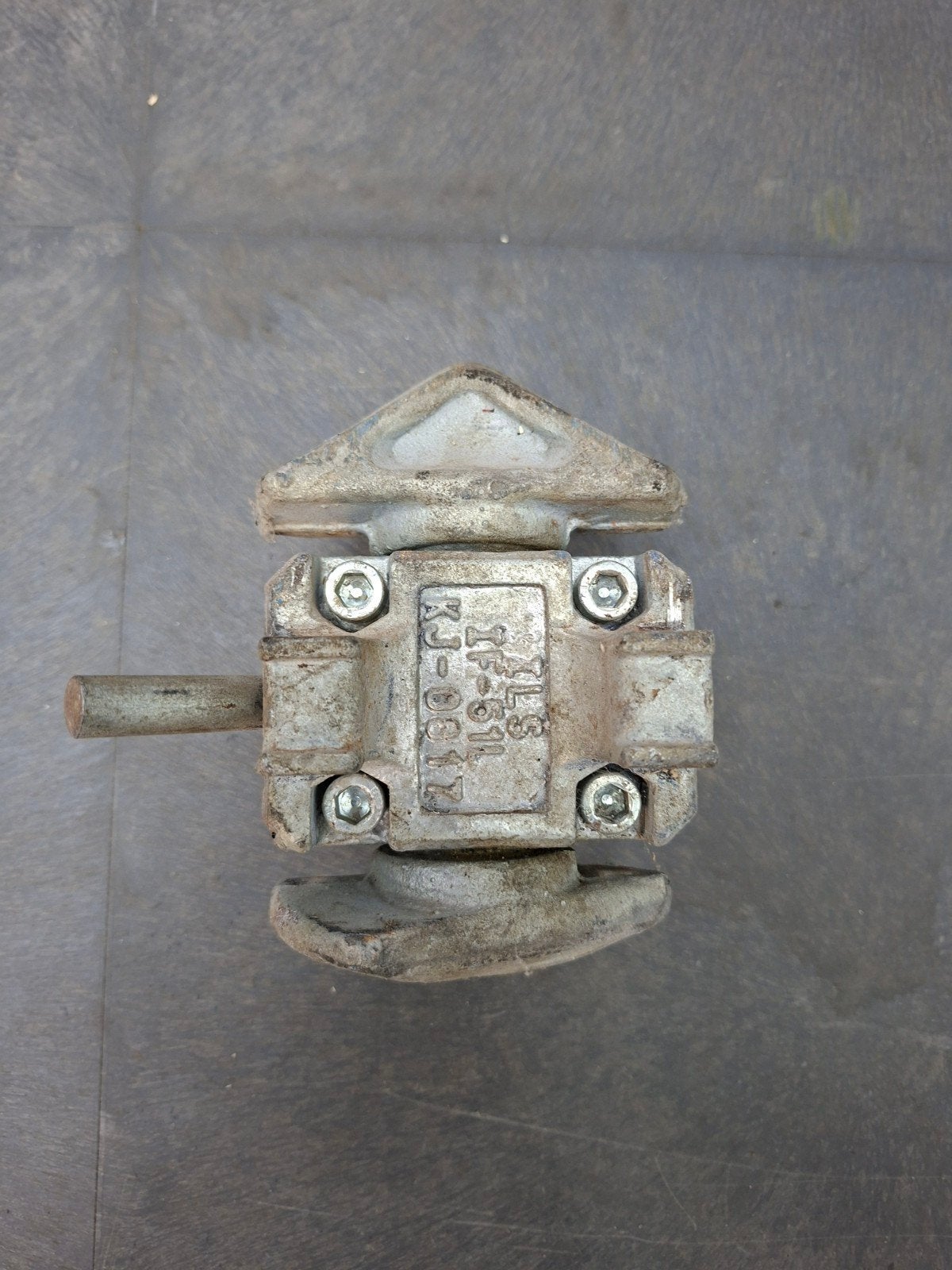 10 stuks container koppelingen twistlocks, Ophalen of Verzenden, Nieuw, Overige merken