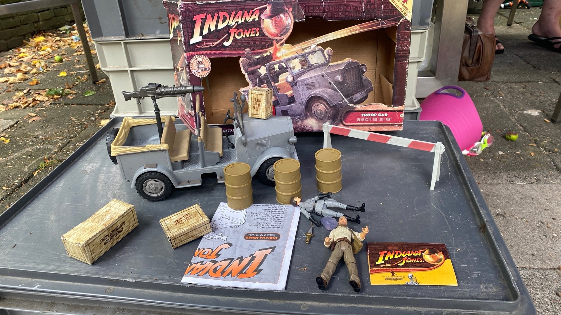Hasbro indiana jones troop car, Ophalen of Verzenden, Zo goed als nieuw