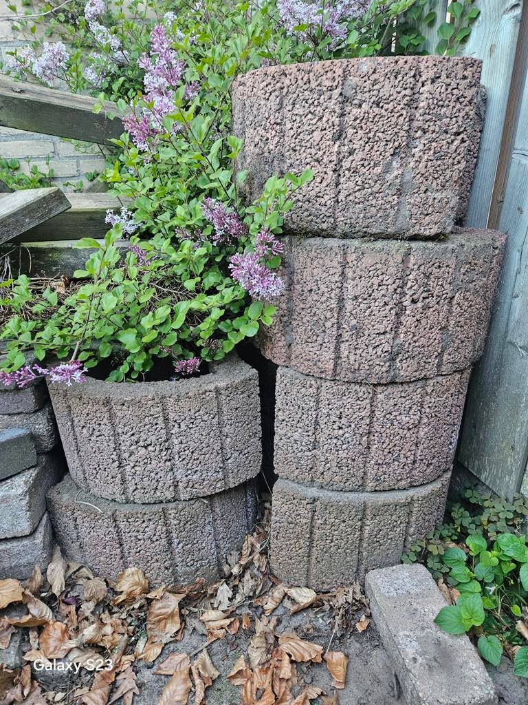 Bloembakken / plantenbakken gratis, Tuin en Terras, Bloembakken en Plantenbakken, Ophalen, Steen, Gebruikt, Minder dan 30 cm