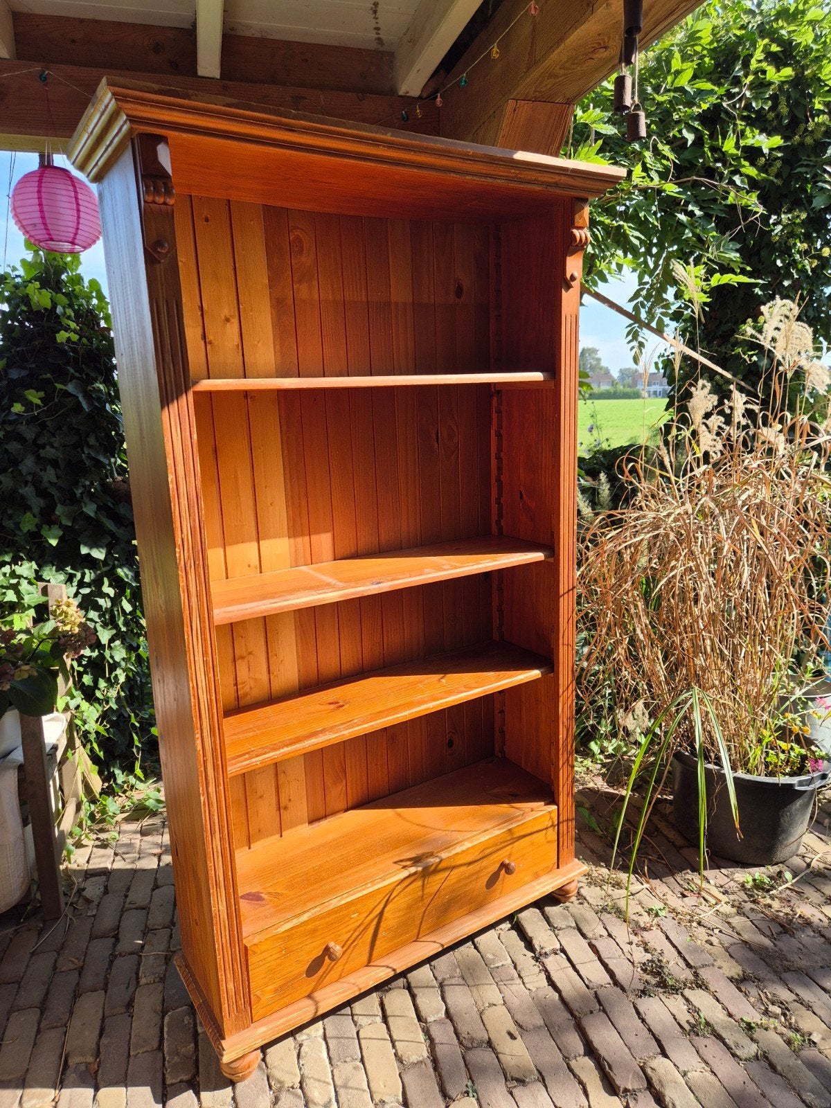 oud grenen boekenkast / cottage /, Ophalen, Met plank(en), Gebruikt, 50 tot 100 cm