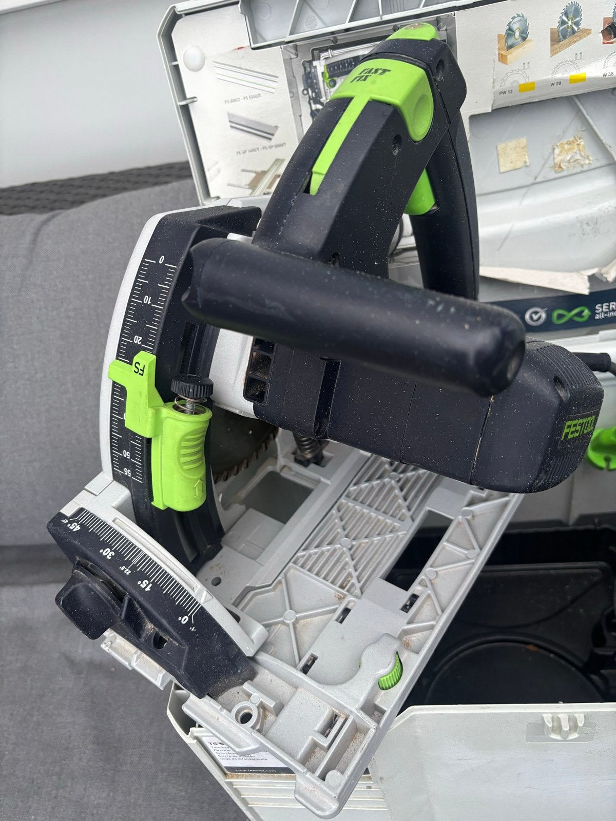 Festool Invalzaag TS 55 REBQ-Plus incl 2x Geleiderail, Doe-het-zelf en Verbouw, Ophalen, Gebruikt, Invalzaag, 30 tot 70 mm