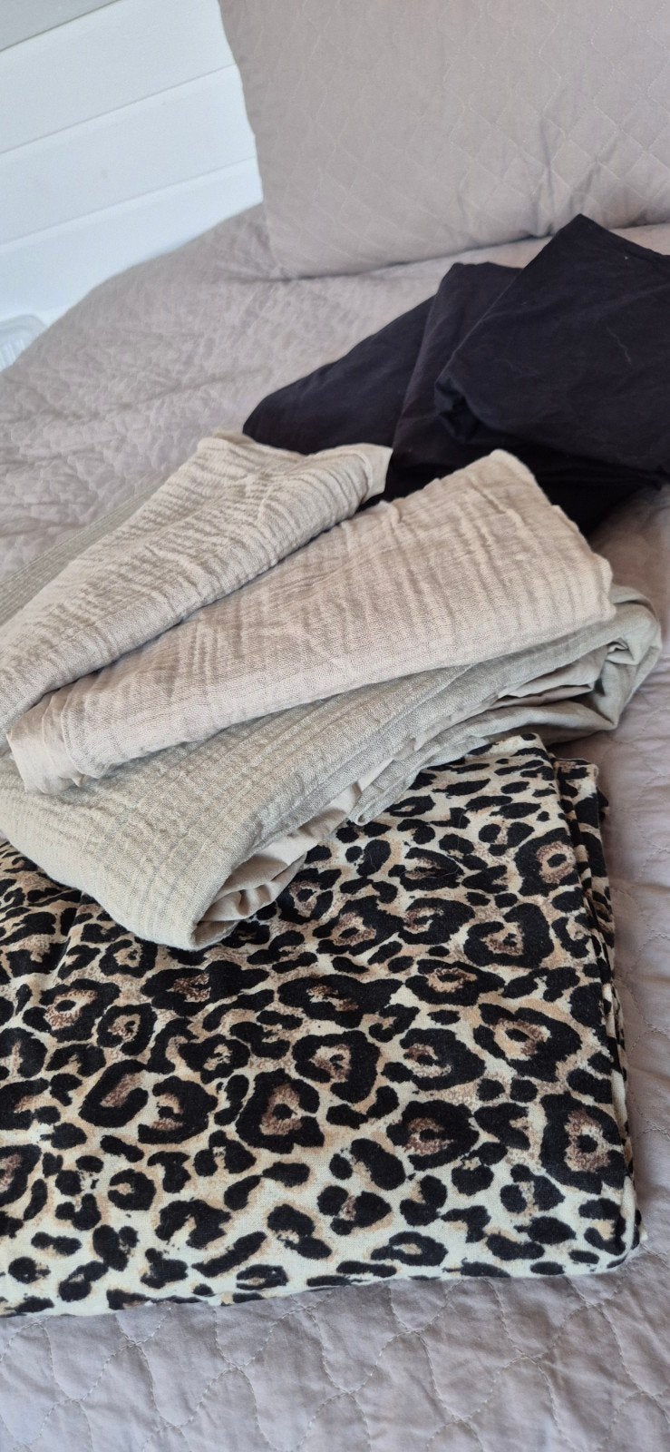 Leopardprint en effen dekbedovertrekken - Diverse kleuren, Ophalen of Verzenden, Zo goed als nieuw, Tweepersoons, Dekbedovertrek