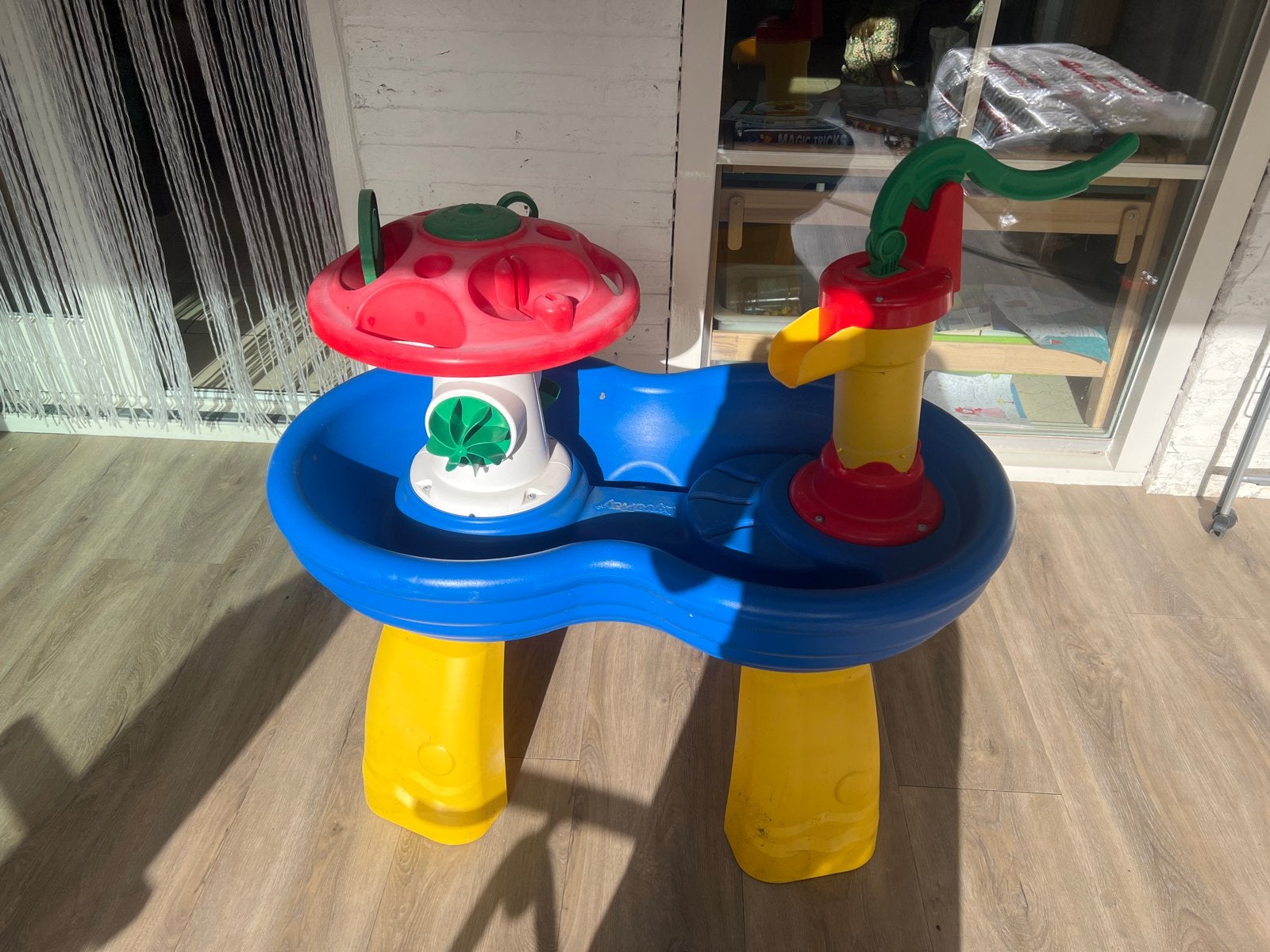 AquaPlay Watertafel met Pomp en Sproeifunctie, Ophalen, Gebruikt