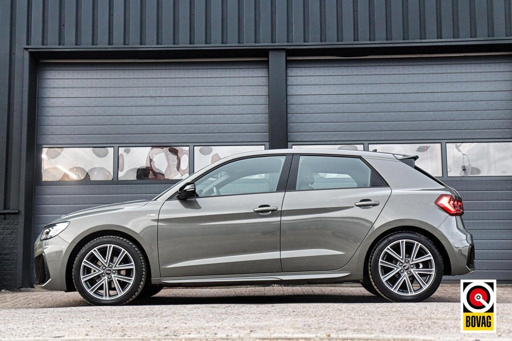 Audi A1 Sportback 35 TFSI 2x S-Line /LED/VIRTUAL/CARPLAY/PDC, Auto's, Audi, Huisgarantie, 4 cilinders, Zilver of Grijs, 16 km/l