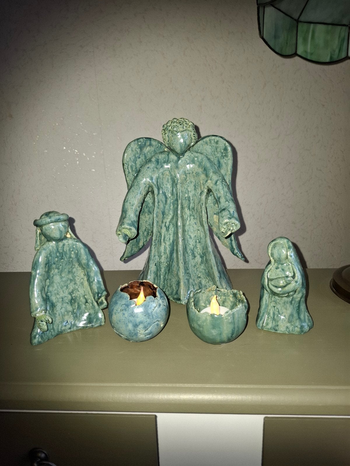 Kerststal beeldjes set - Handgemaakt keramiek, Ophalen, Gebruikt, Blauw, Overige stijlen