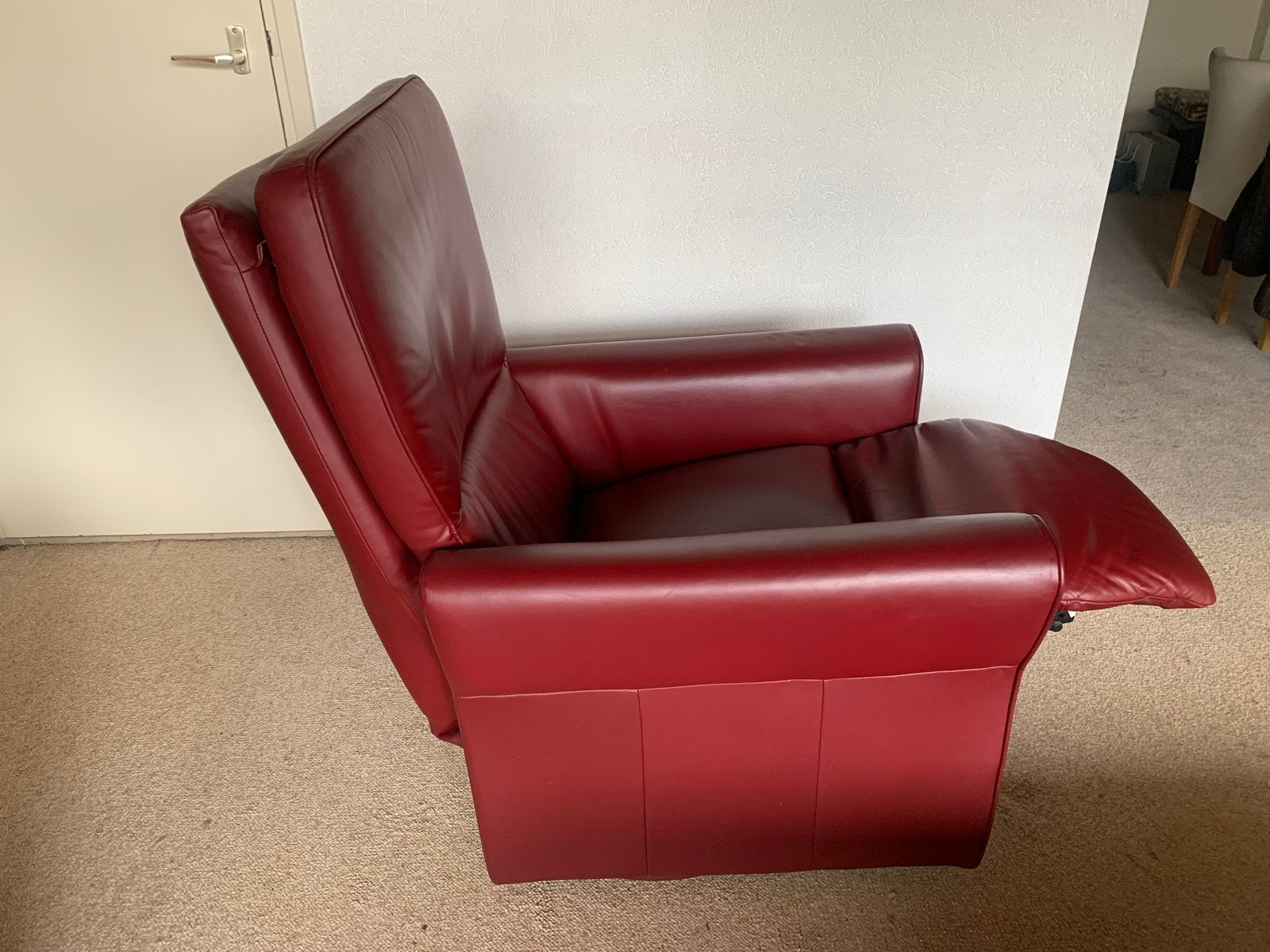 Luxe bordeauxrode Leren draaibare Relaxfauteuil, Huis en Inrichting, Fauteuils, Ophalen, Gebruikt, Leer, 75 tot 100 cm