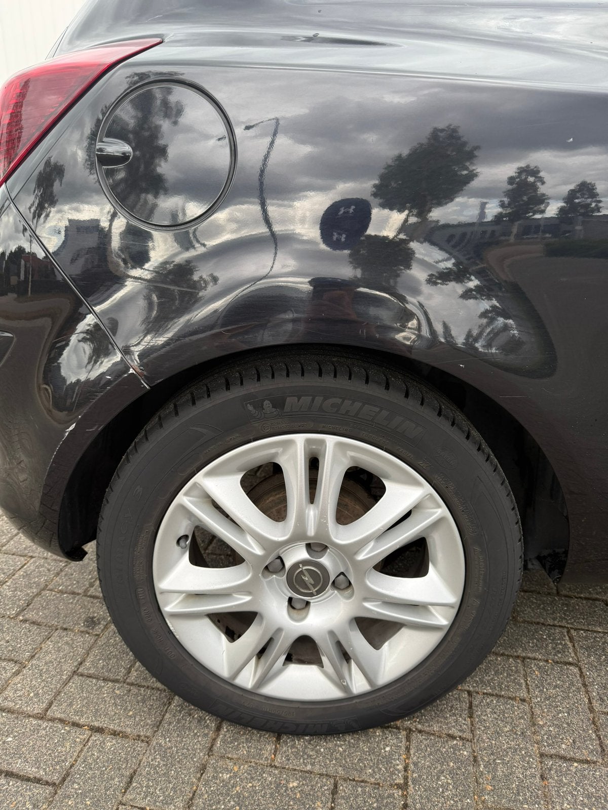 Foto 12 van Opel Corsa 1.2 86PK | 2010 | €1.295 | Zonder APK