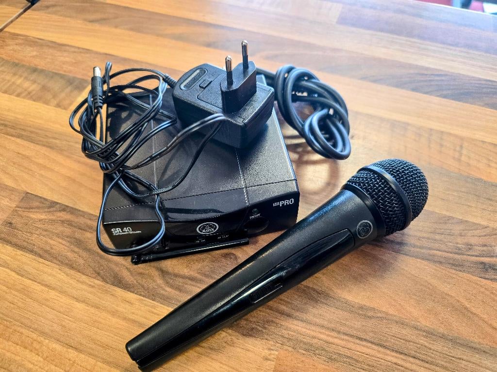 AKG WMS40 ISM1 Mini Pro draadloze handmicrofoon, Ophalen of Verzenden, Gebruikt, Zangmicrofoon, Draadloos