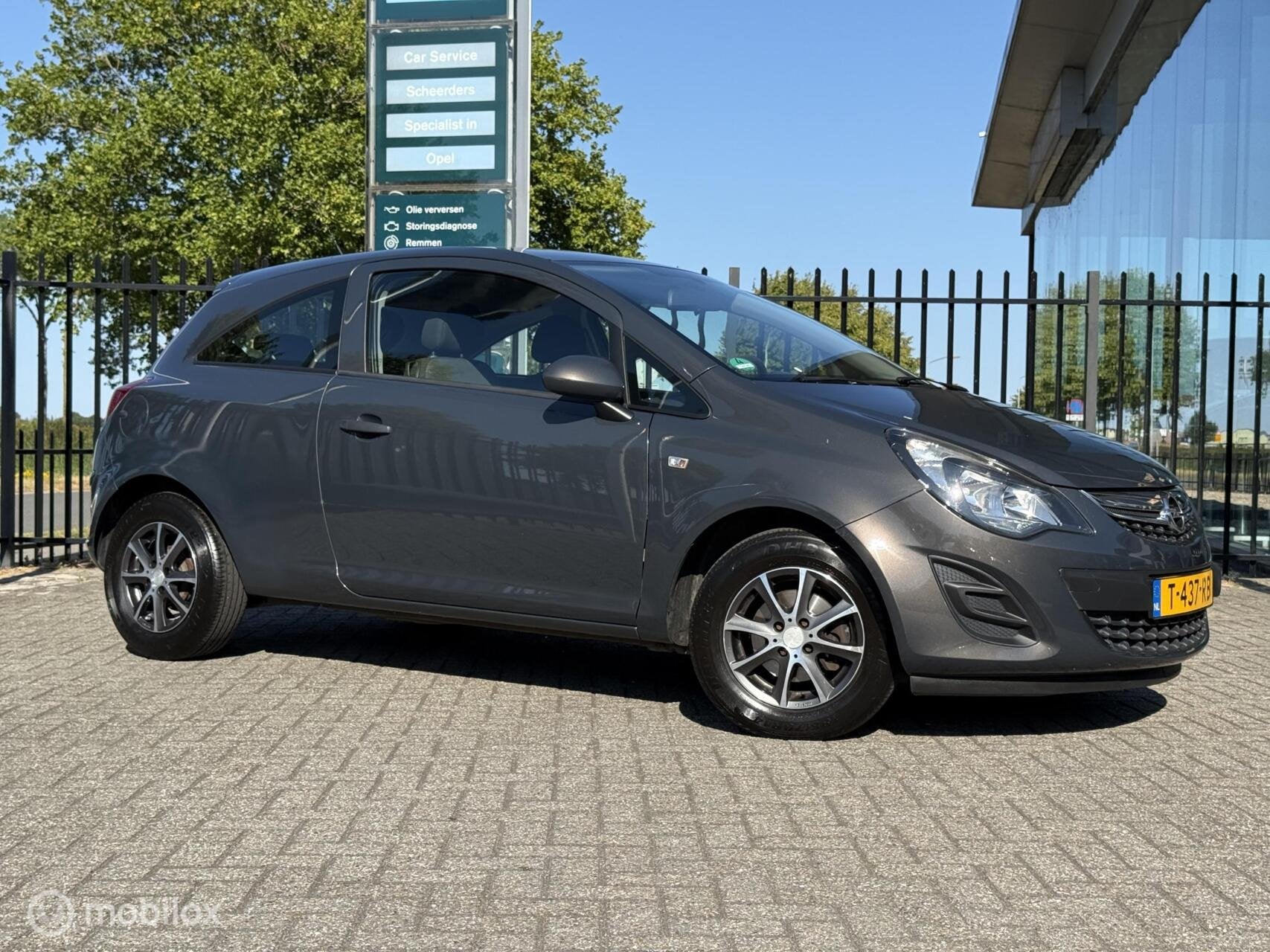 Opel Corsa 1.2-16V BlitZ, Voorwielaandrijving, Euro 5, 450 kg, 4 cilinders