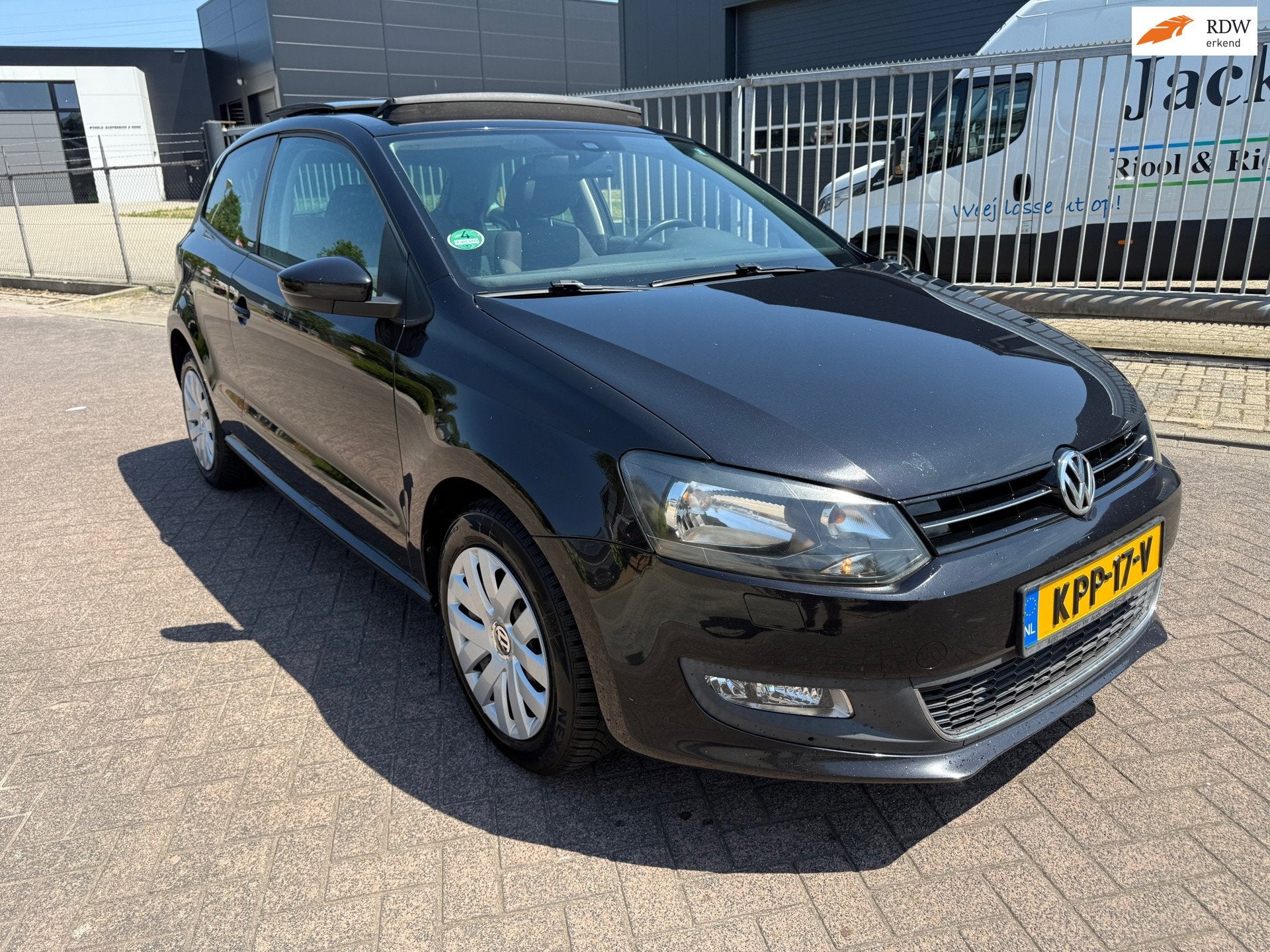 Volkswagen POLO 1.4-16V Highline *PANO* NIEUWEAPK*, Auto's, Volkswagen, Voorwielaandrijving, 86 pk, Gebruikt, 4 cilinders