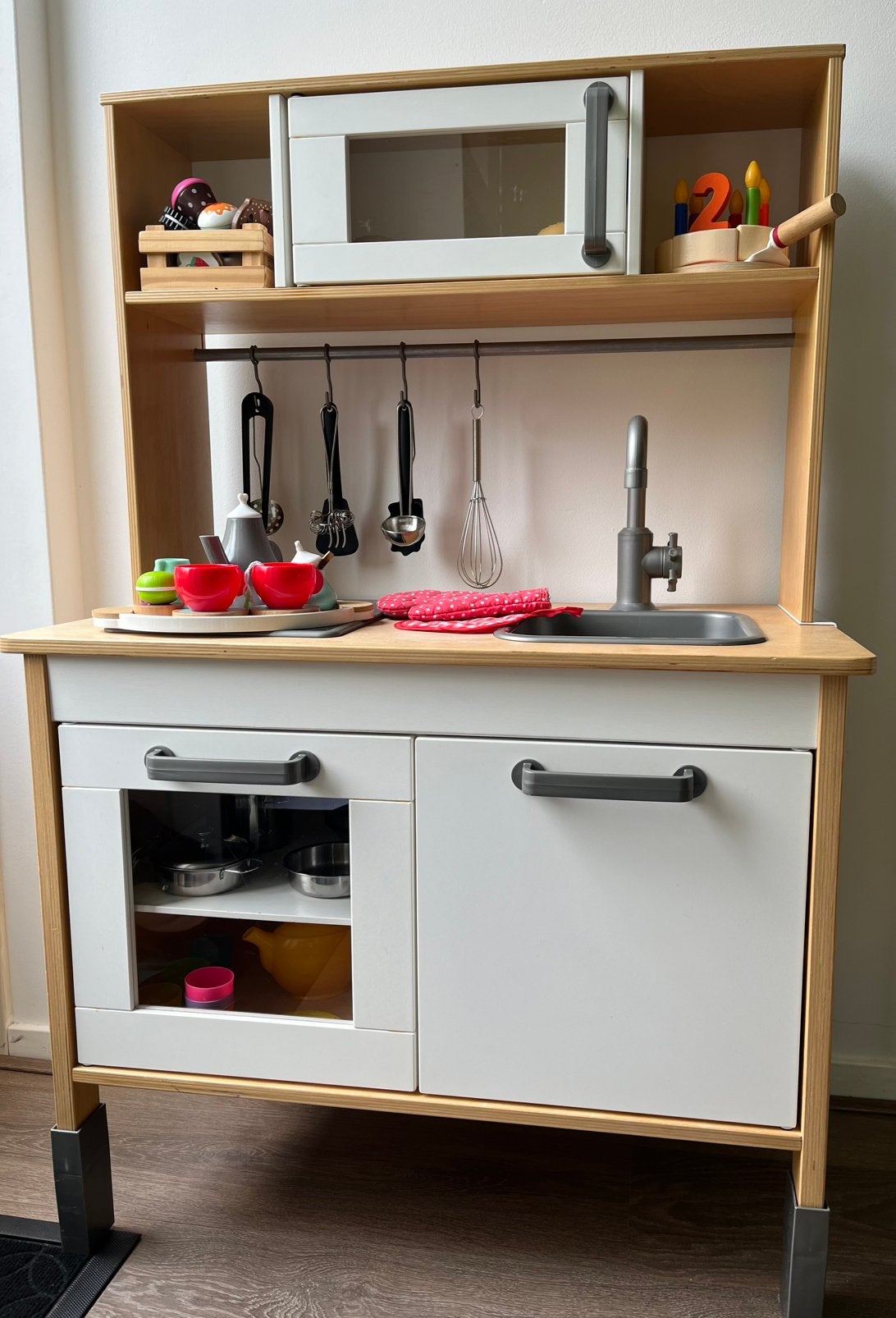 IKEA houten keukentje wit compleet, Kinderen en Baby's, Speelgoed | Speelkeukens, Ophalen