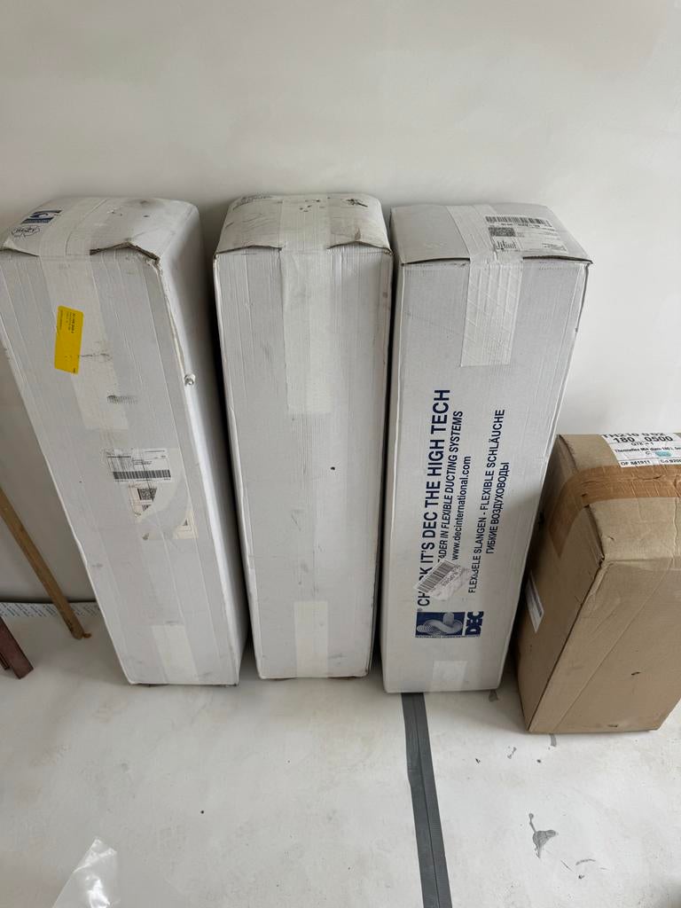 Geïsoleerde 180 mm ventilatie slangen voor WTW installaties, Ophalen, Nieuw