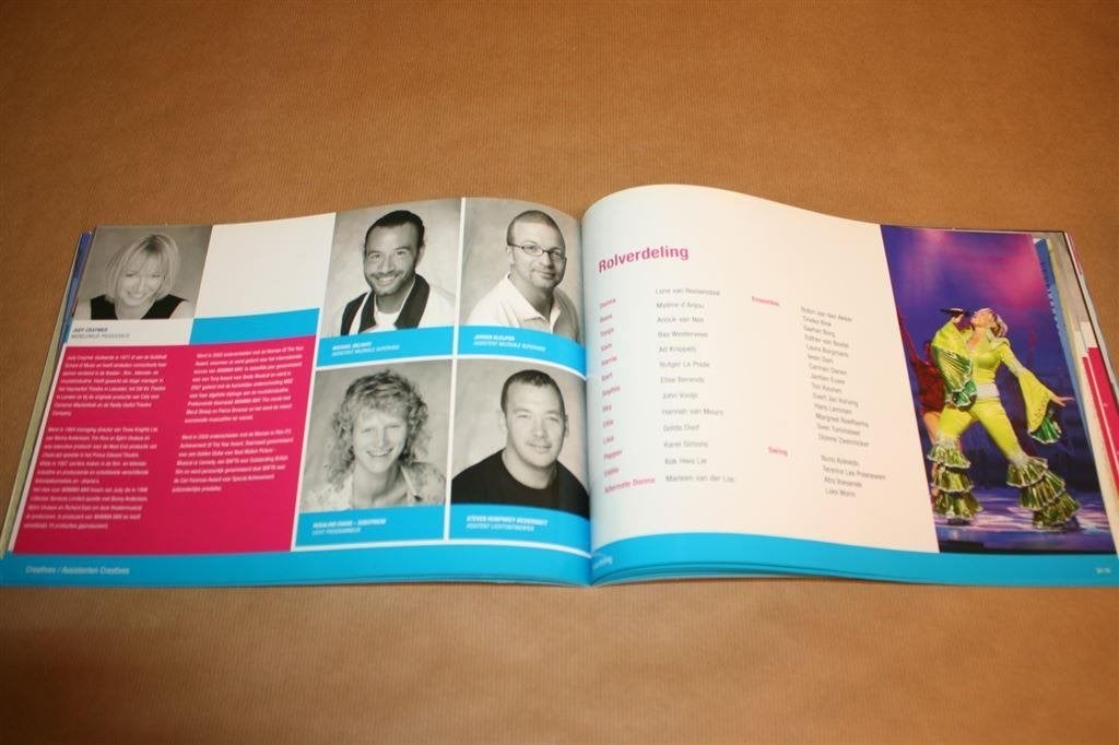 Programmaboek. Benny Andersson & Björn Ulvaeus\' Mamma Mia!, Boeken, Ophalen of Verzenden, Gelezen, Artiest