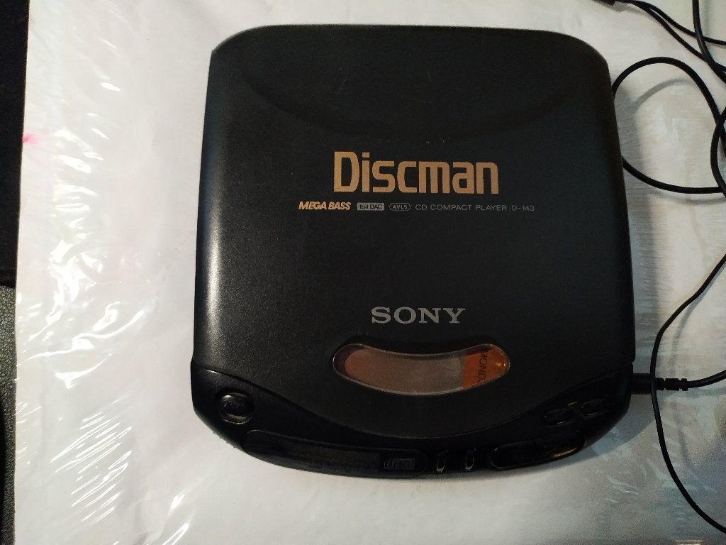 Sony Discman model D143, Ophalen of Verzenden, Discman