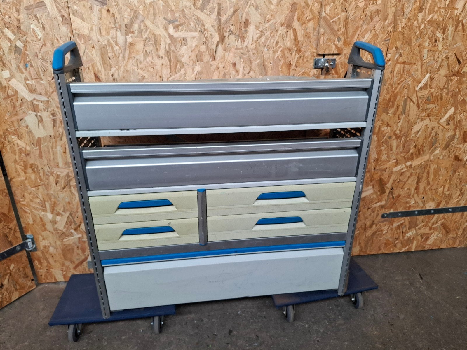 sortimo bedrijfswageninrichting, Auto diversen, Ophalen