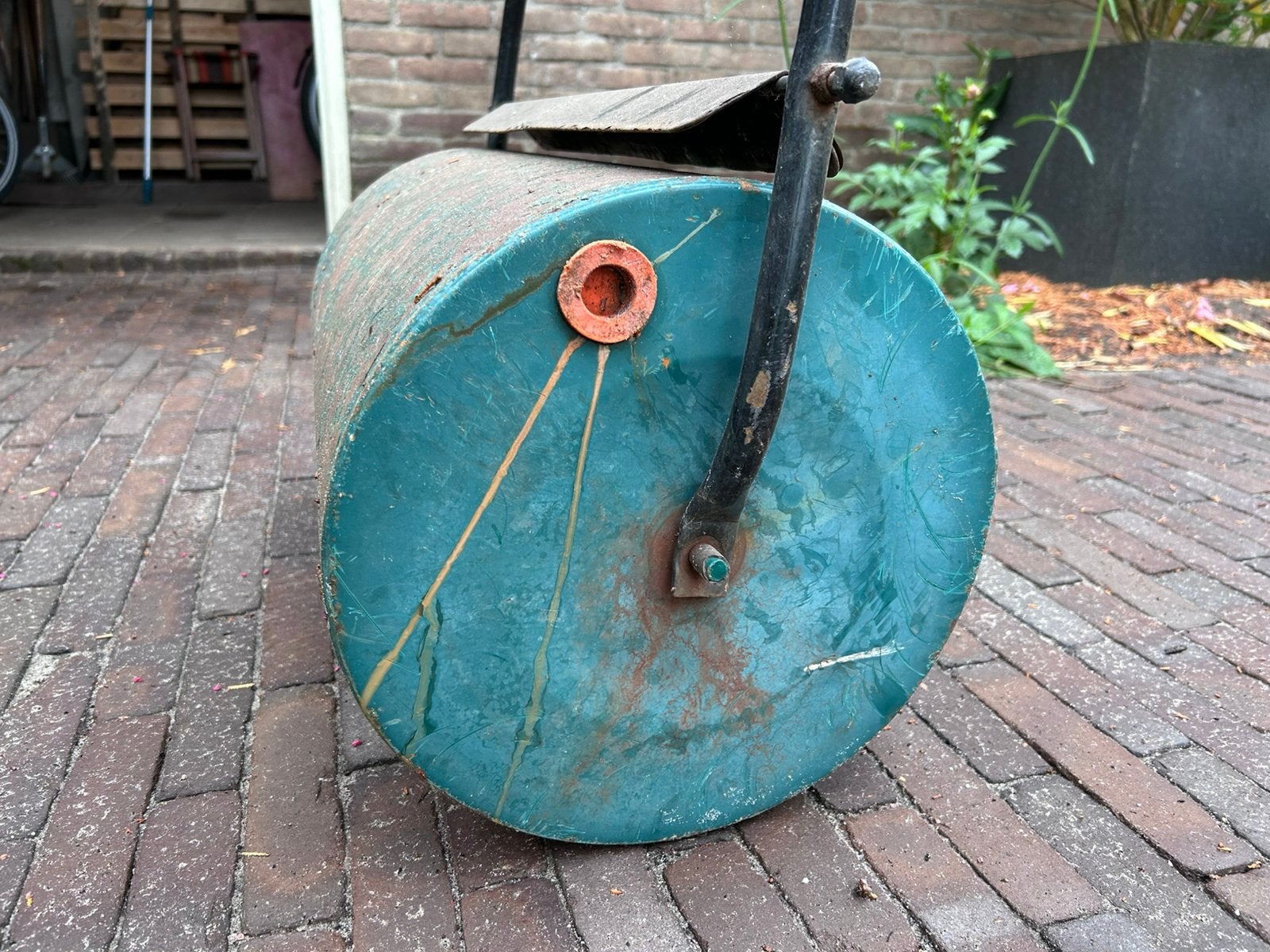 Gazonwals te huur, Ophalen, Gebruikt