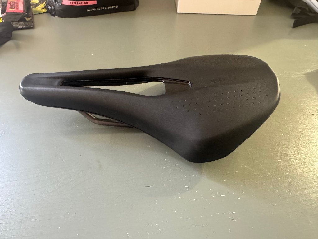 Fizik Tempo Argo R3 zadel – 150 mm – zwart, Racefiets, Ophalen of Verzenden, Zo goed als nieuw, Zadel