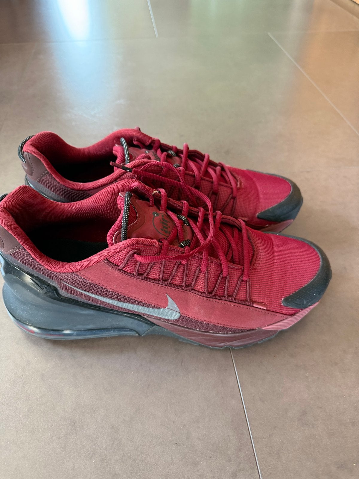 Nike Air Max Sneakers - Rood - Maat 46, Overige kleuren, Ophalen of Verzenden, Sneakers of Gympen, Gedragen