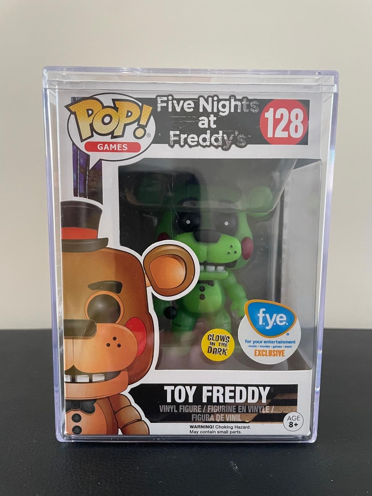 Funko Pop! FNAF Glow in The Dark Toy Freddy FYE Exclusive, Ophalen of Verzenden, Nieuw