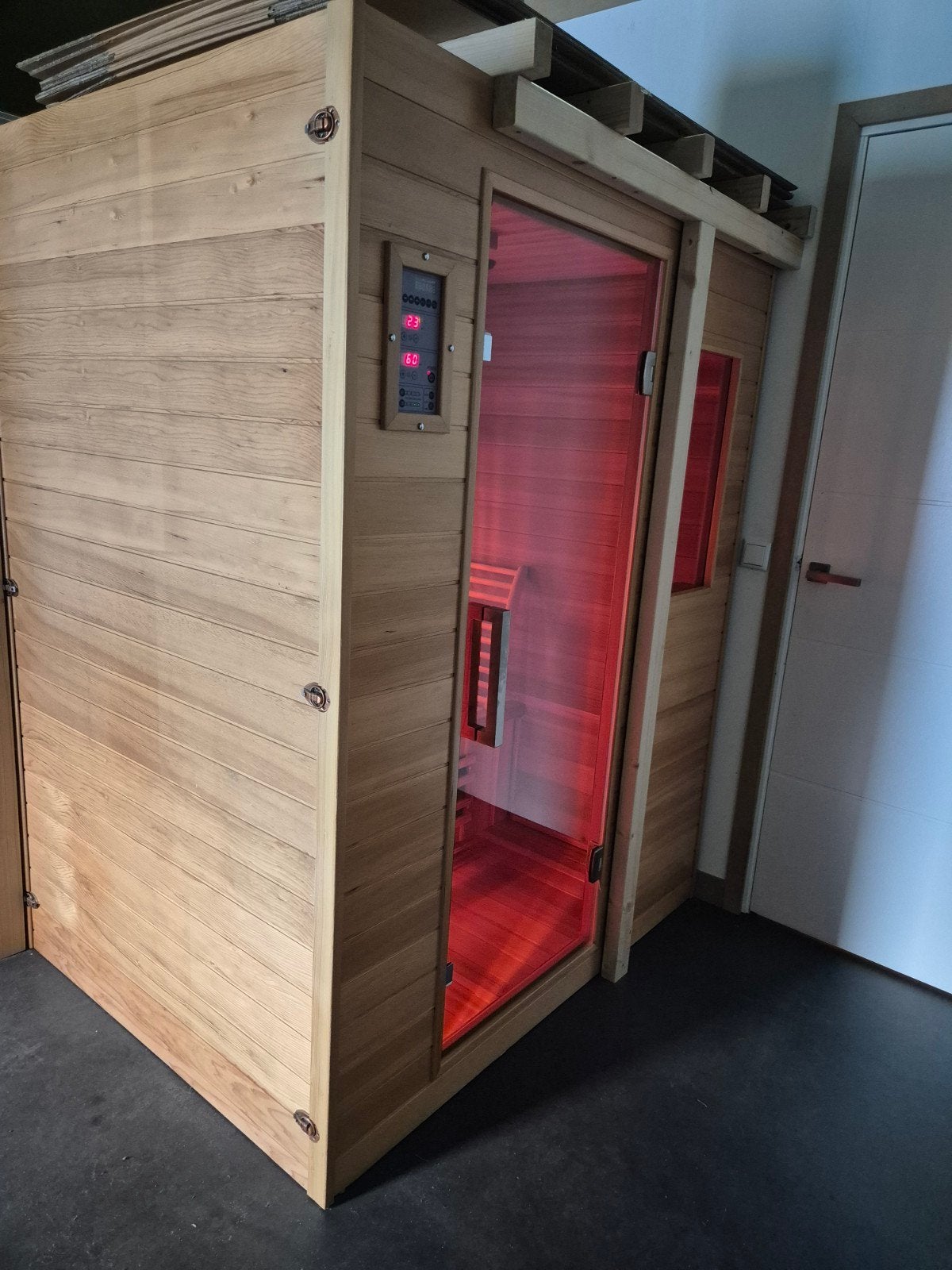 Infraroodsauna Medicab 4 - Red Ceder met zoutwand, Ophalen, Complete sauna