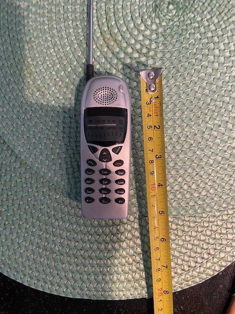 Novilton 06 mobiele zakradio transistor jaar 2000, Ophalen of Verzenden, Nieuw, Transistorradio