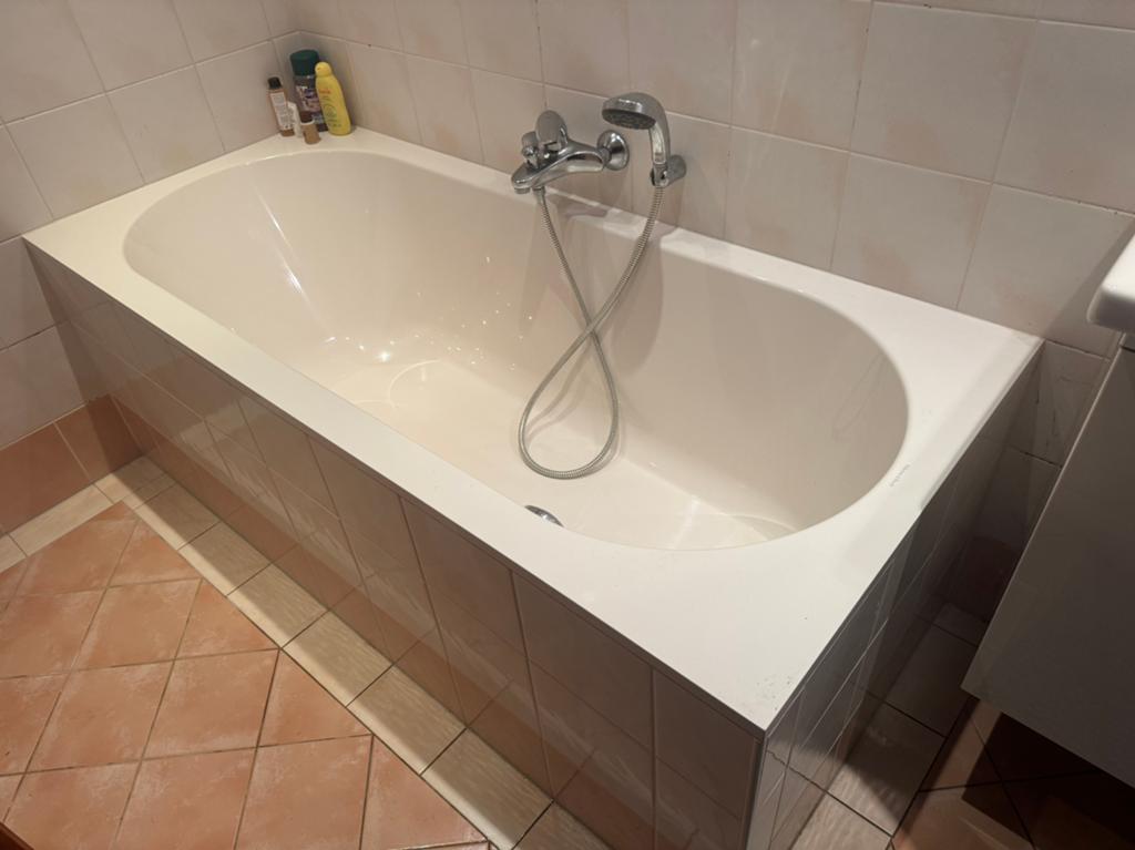 Bad Villeroy& Boch plus Grohe kraan, Ophalen, Gebruikt