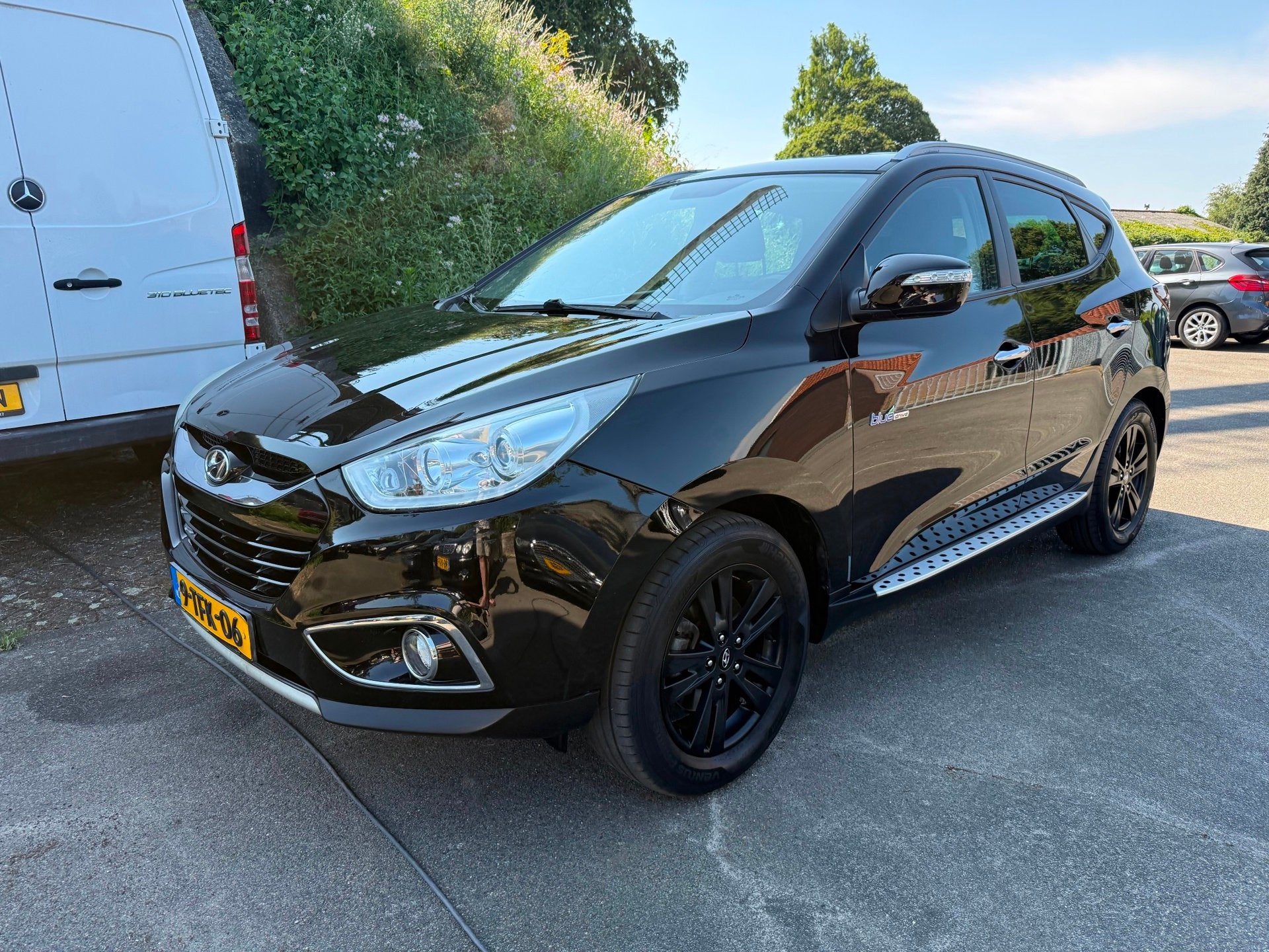 Hyundai Ix35 1.6i GDI HIGH LIGHT WEINIG KM EERSTE EIGENAAR D, Auto's, Voorwielaandrijving, 135 pk, 4 cilinders, Leder en Stof